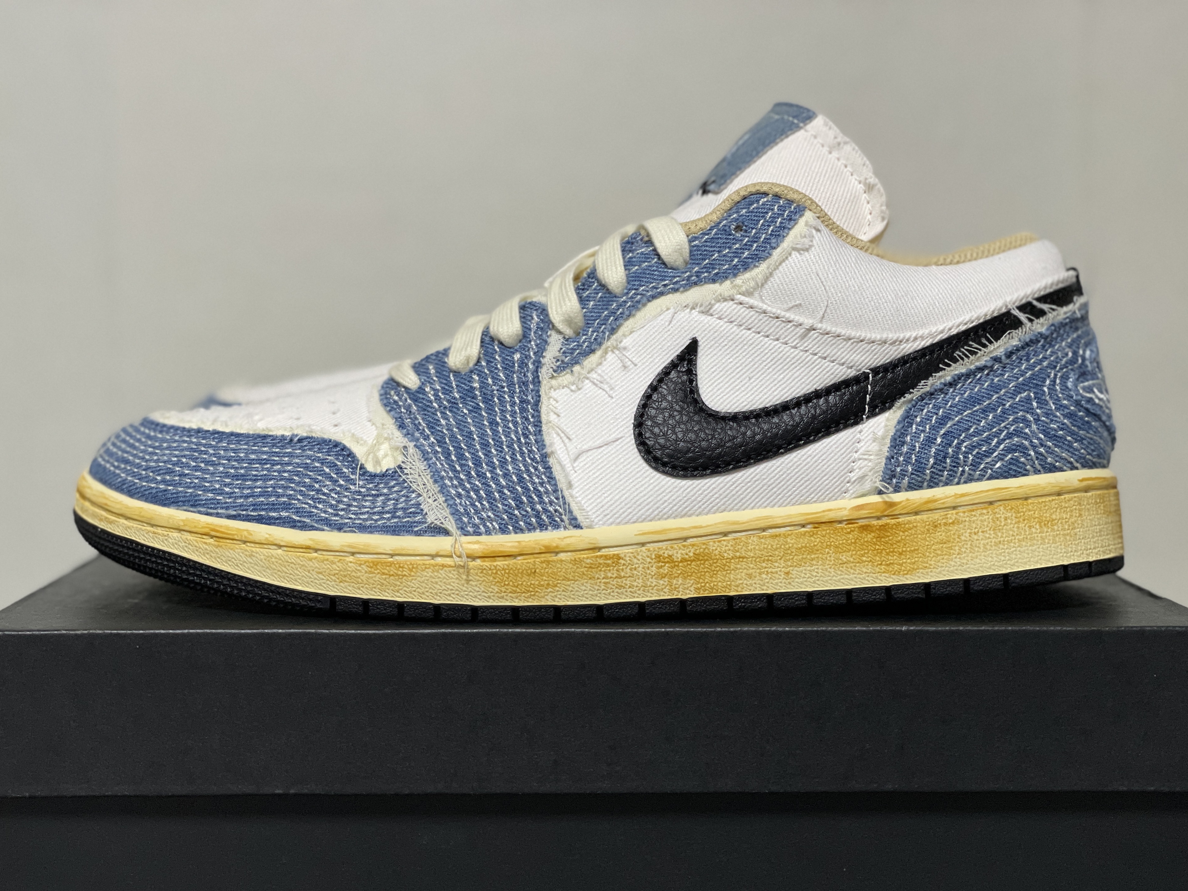 Jordan 1 Low World Make Japan 착용 스타일 - 2