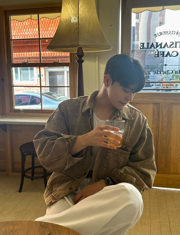 KREAM 프로필 이미지