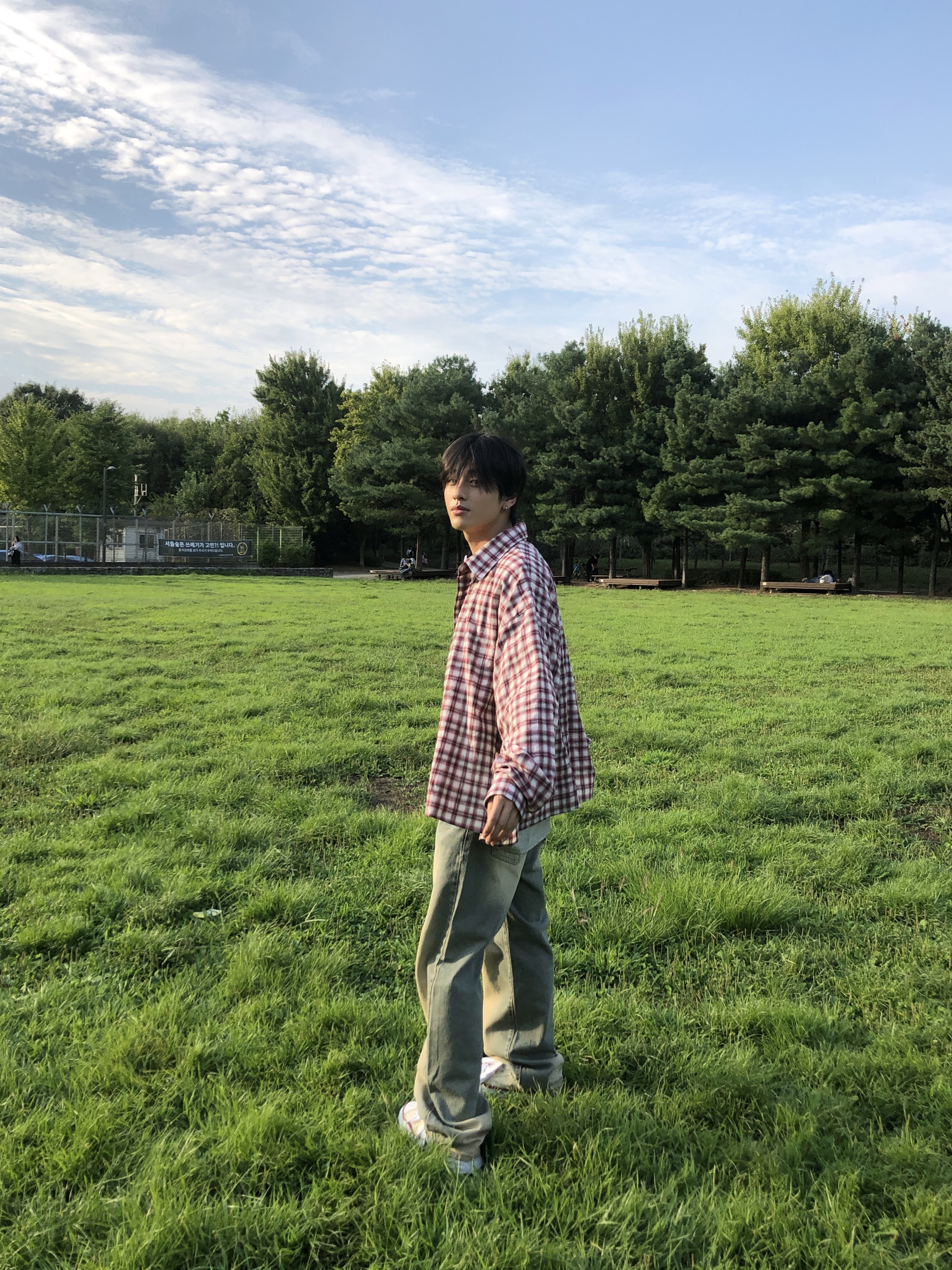Maison Mihara Yasuhiro Peterson OG Sole Canvas Low-top Sneakers Natural 착용 스타일 - 2