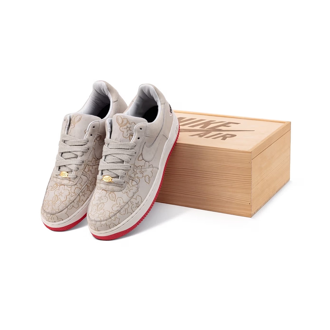 Nike Air Force 1 '07 Low White, Nike Air Force 1 '07 Low Triple Black 착용 스타일 - 5