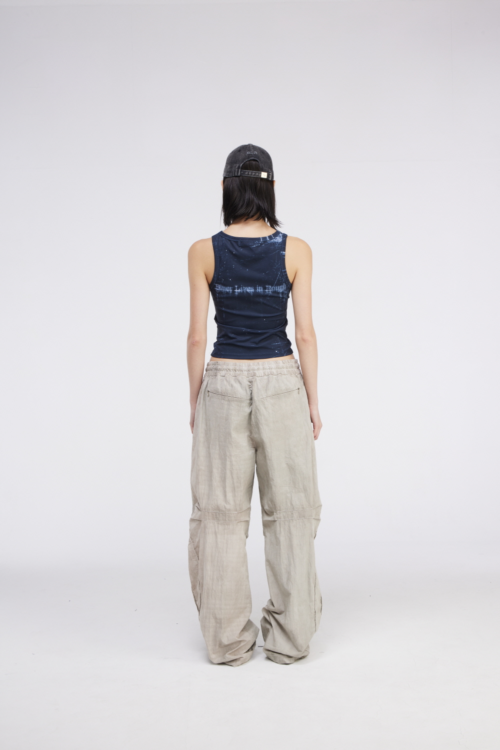 BLR Printed Sleeveless Black 상세 이미지 4