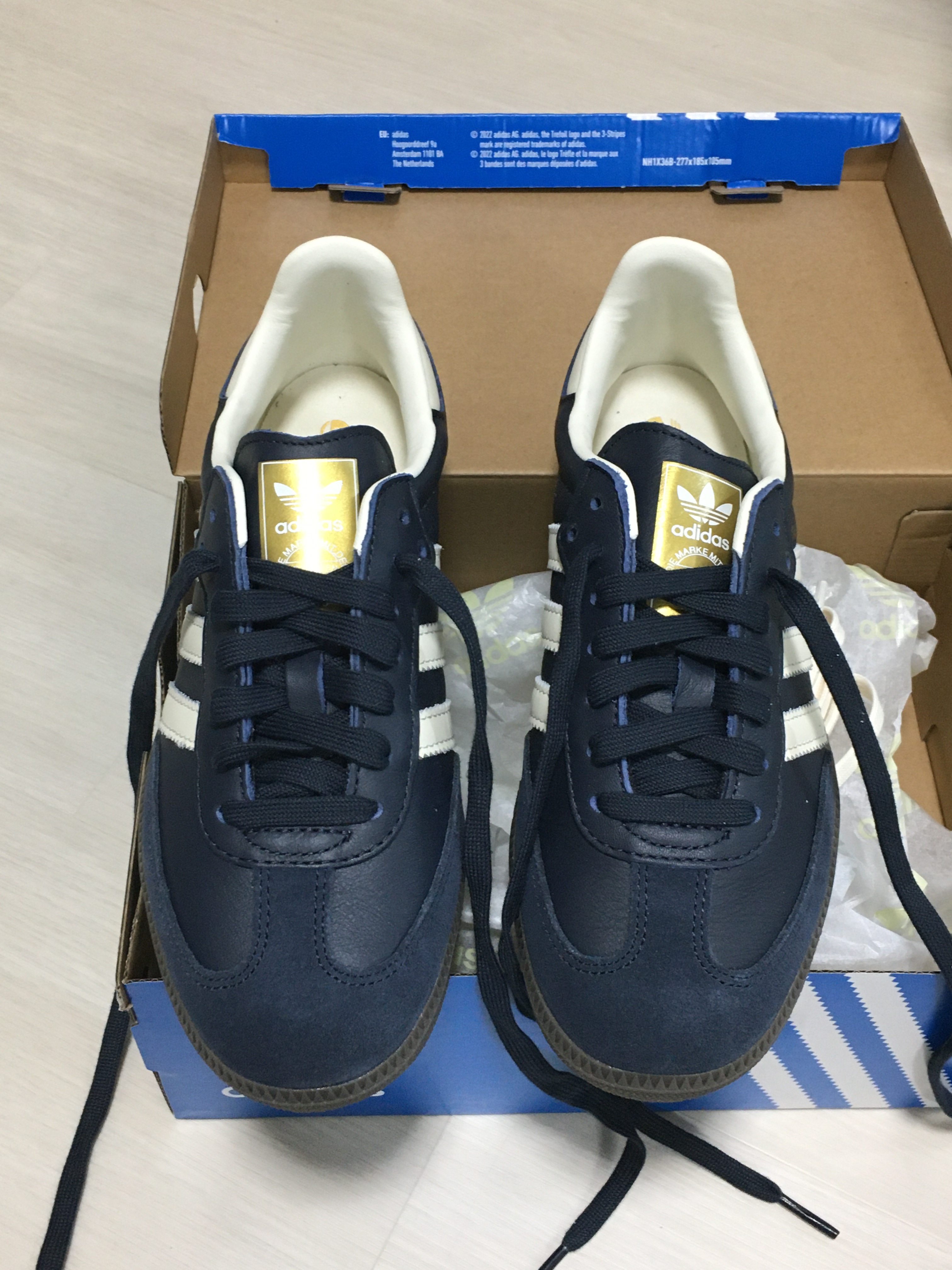 Adidas Samba OG Night Navy Cream White 착용 스타일 - 4