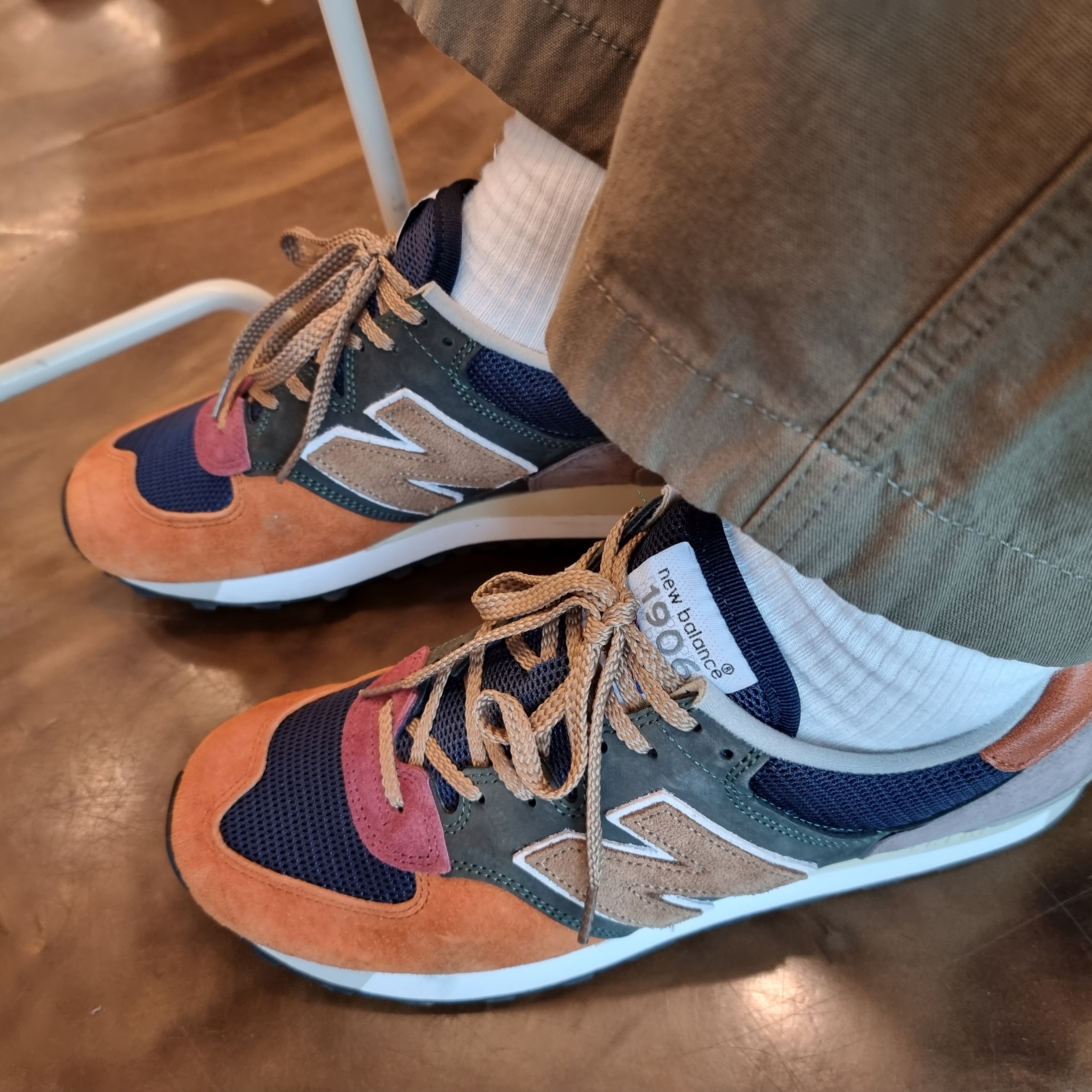 New Balance 575 Made in UK Surplus Pack 착용 스타일 - 1