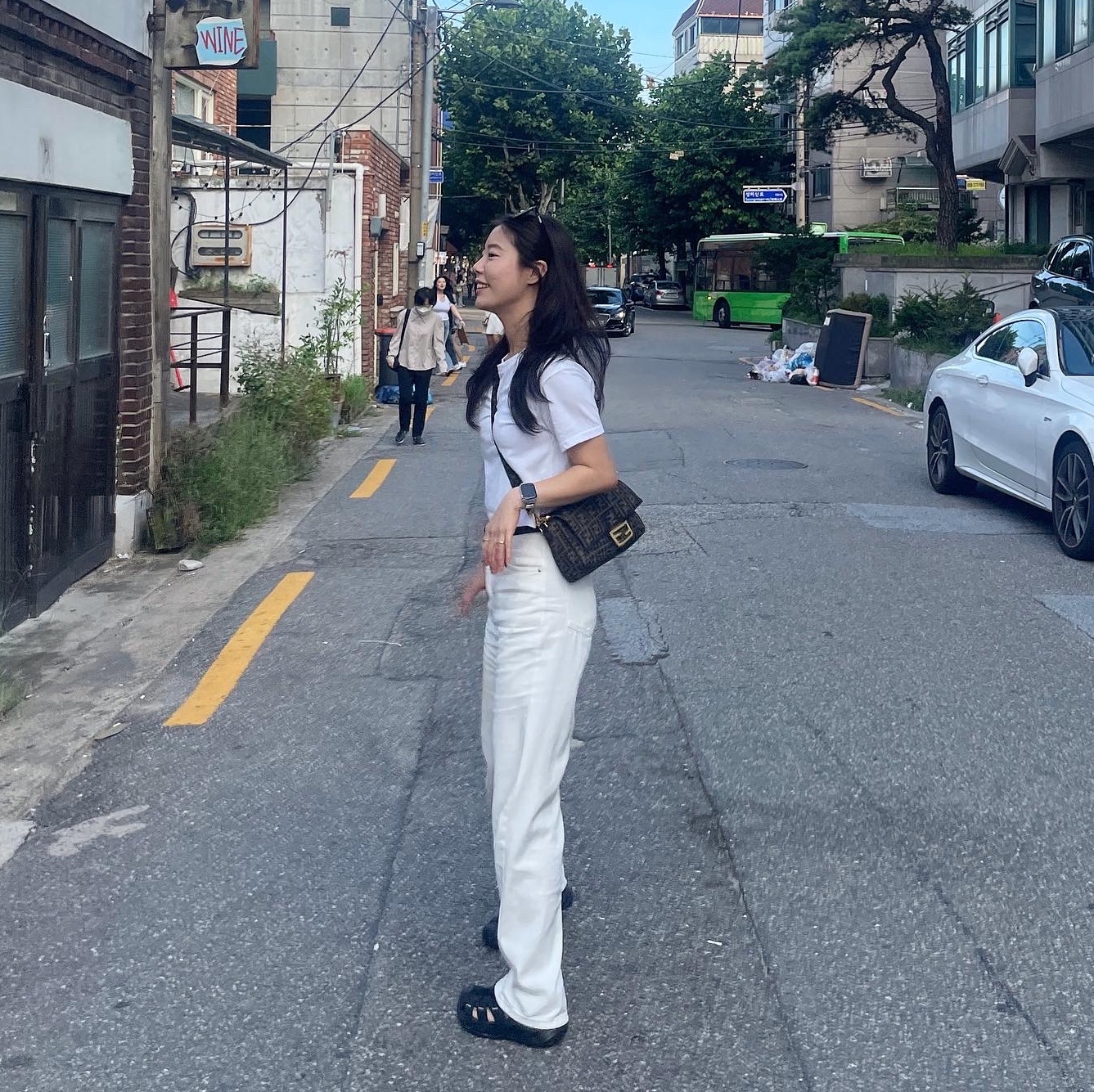 (W) Hoka Hopara Black 착용 스타일 - 1