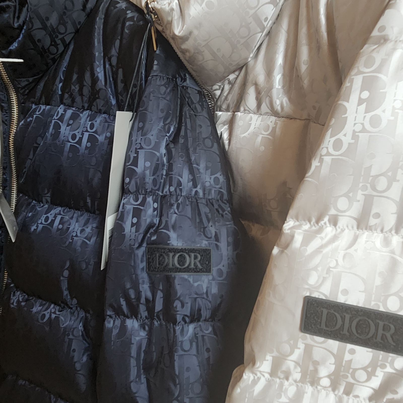 Dior Oblique Down Jacket Black Nylon Jacquard 착용 스타일