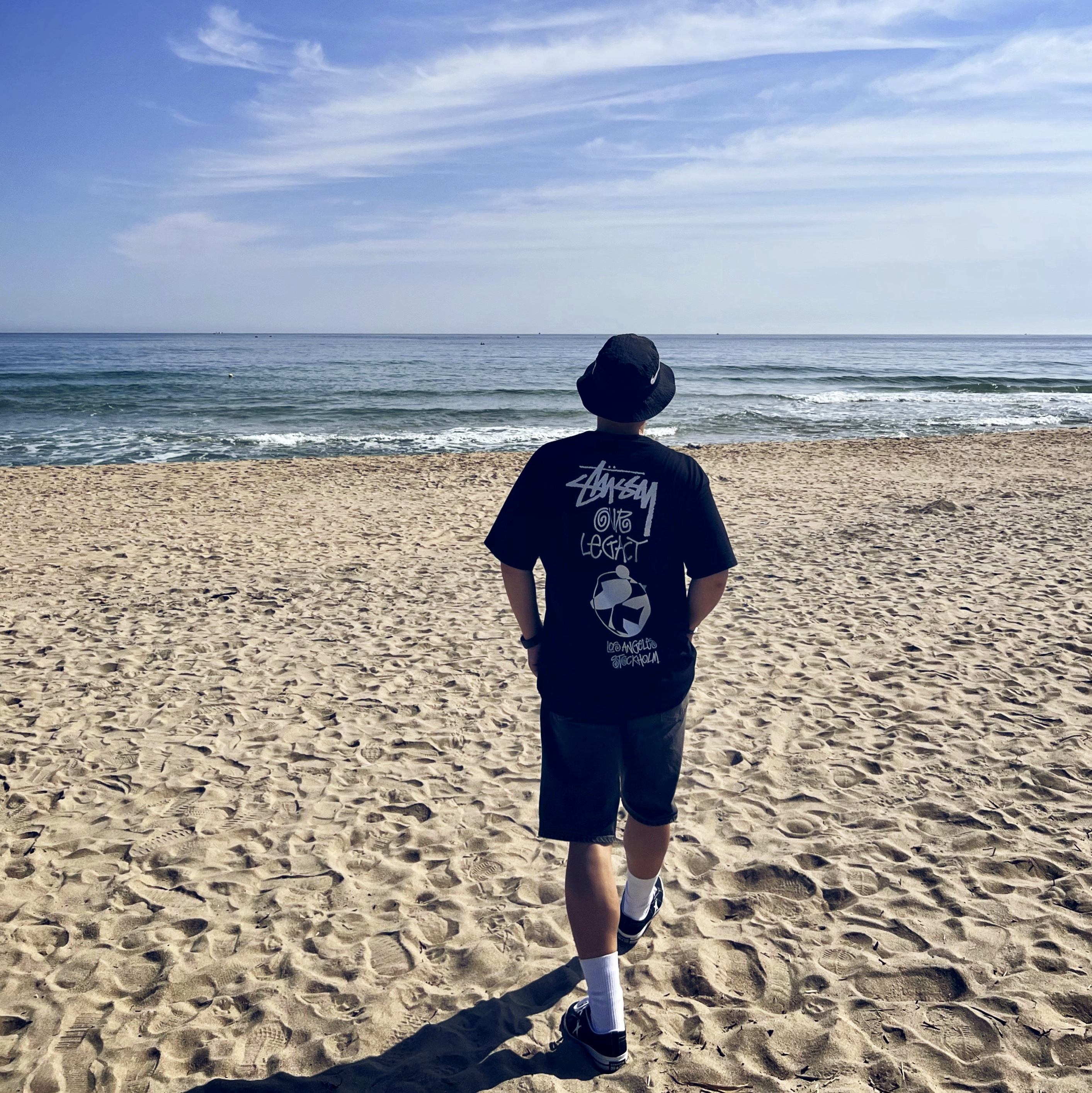 Stussy x Our Legacy Surfman 2 Pigment Dyed T-Shirt Black, Converse x Stussy One Star Ox Black 착용 스타일