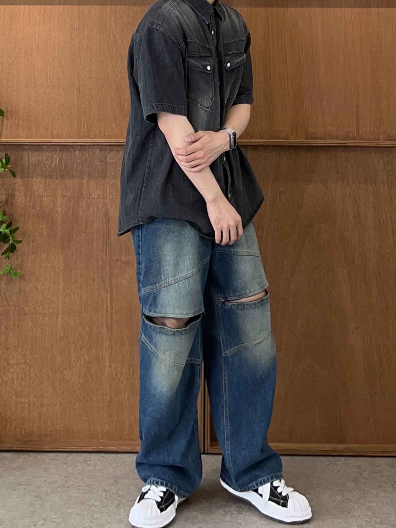Maison Mihara Yasuhiro Blakey OG Sole Canvas Low-top Sneakers Black White 착용 스타일 - 2