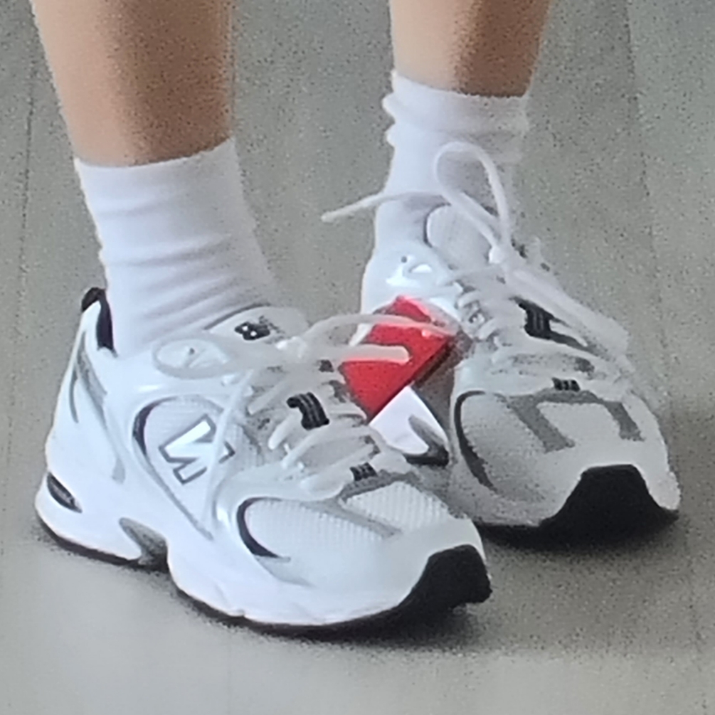 New Balance 530 White 착용 스타일 - 4