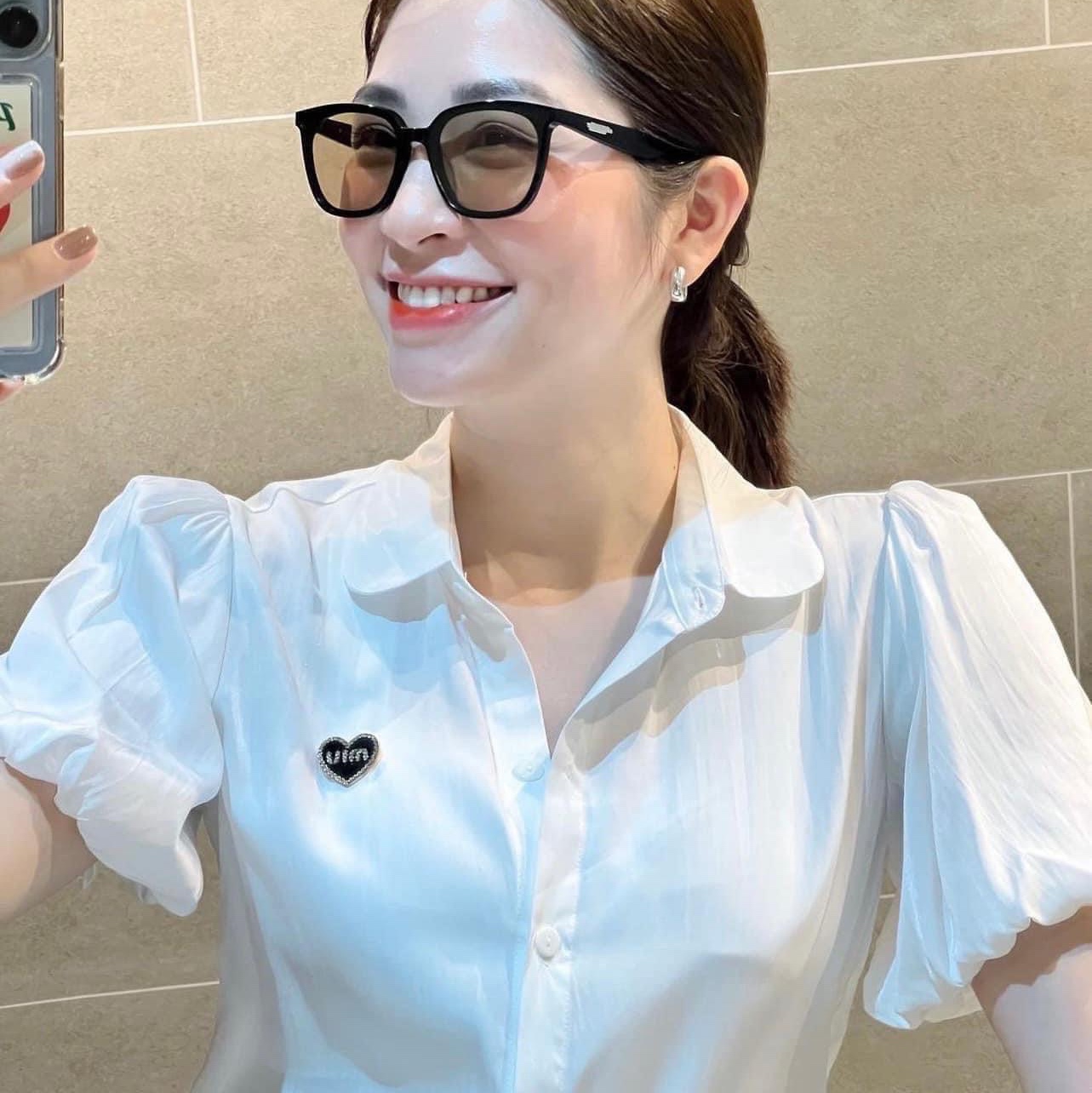 Gentle Monster Lilit 01 BR Black Brown 착용 스타일