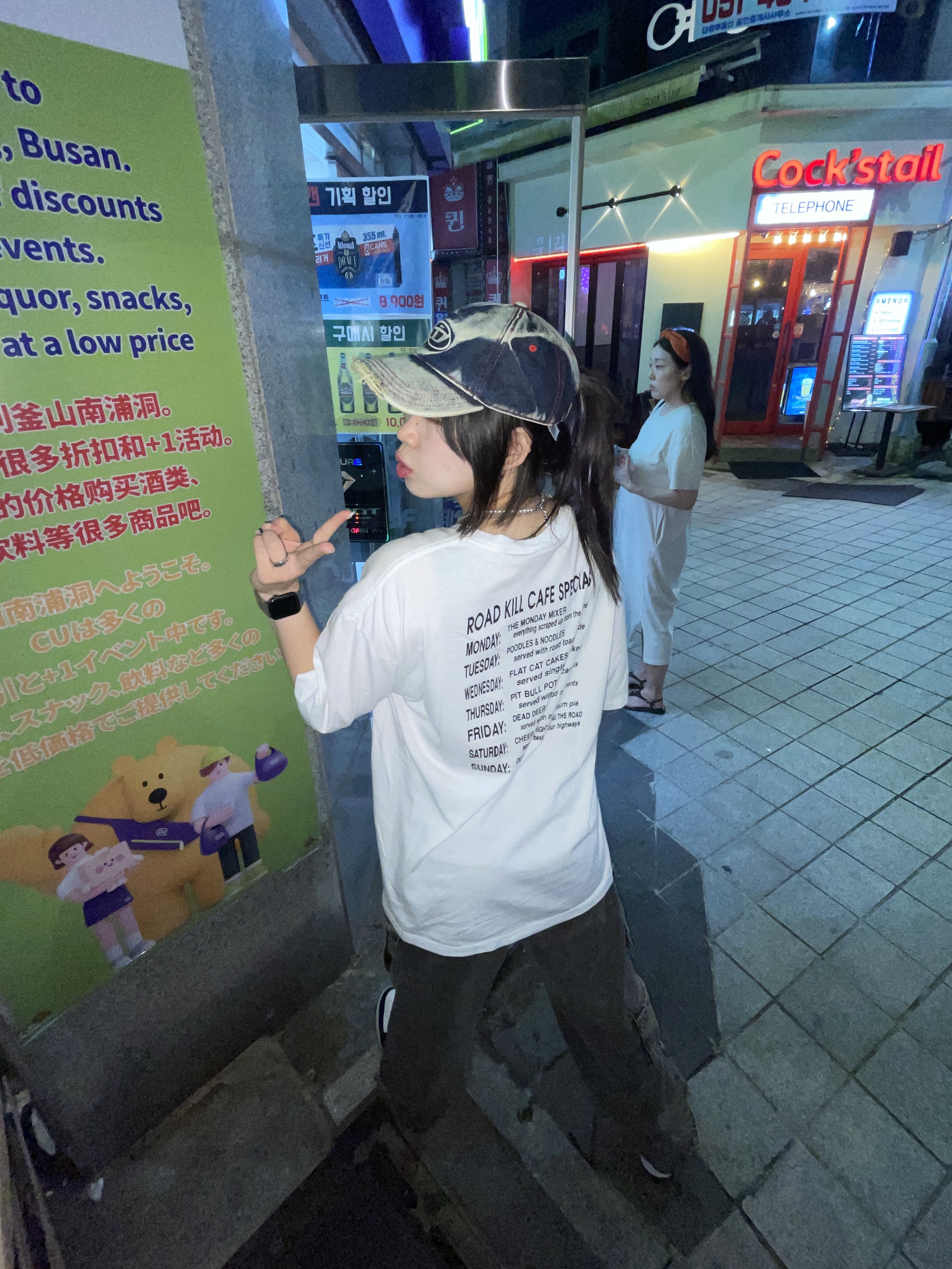 Diesel C-Seymon Treated Denim Baseball Cap Blue White, Apple Watch SE 40mm GPS Midnight Aluminum Case with Sport Band Midnight (Korean Ver.) 착용 스타일 - 2