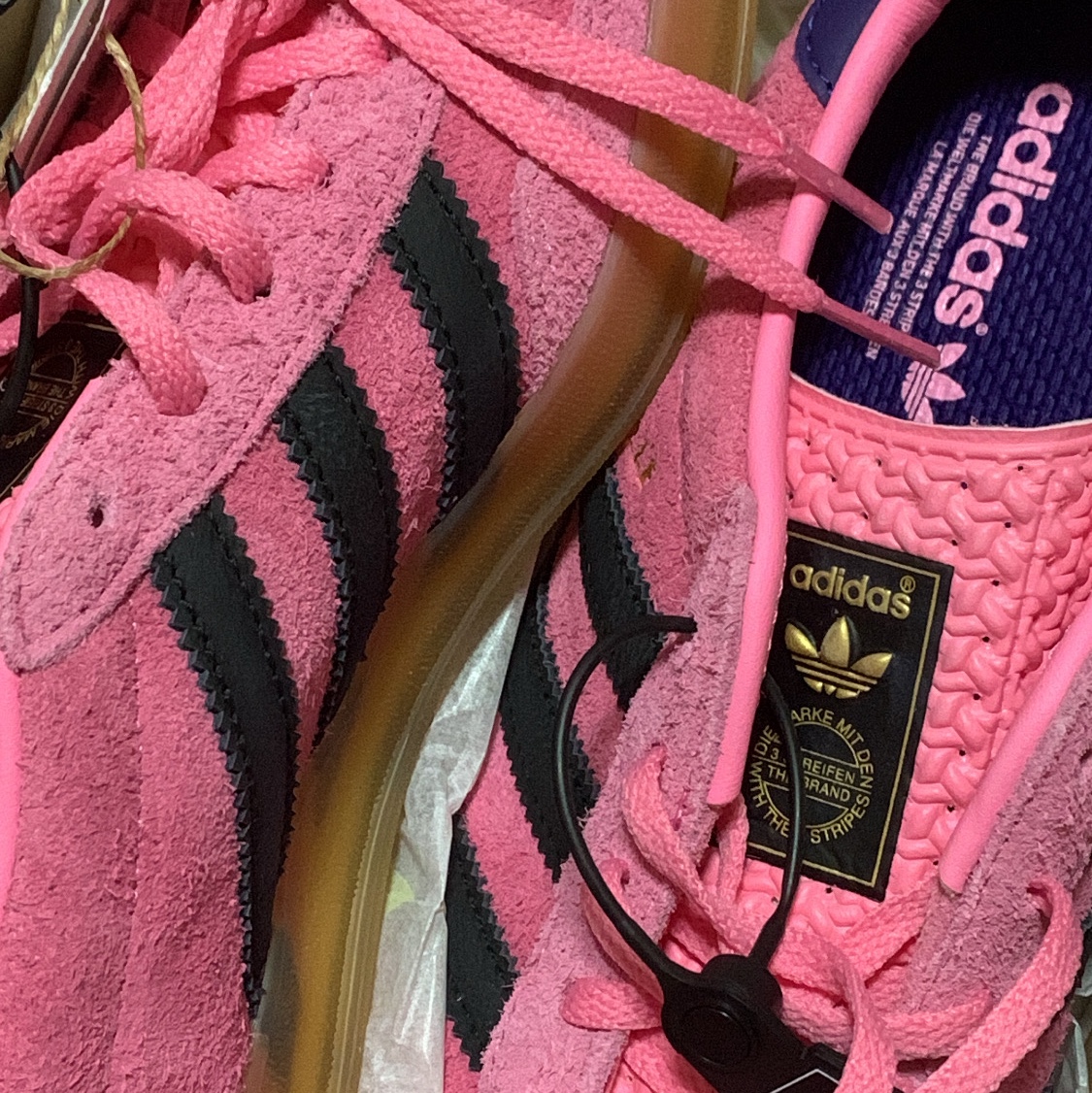 (W) Adidas Gazelle Indoor Bliss Pink 착용 스타일