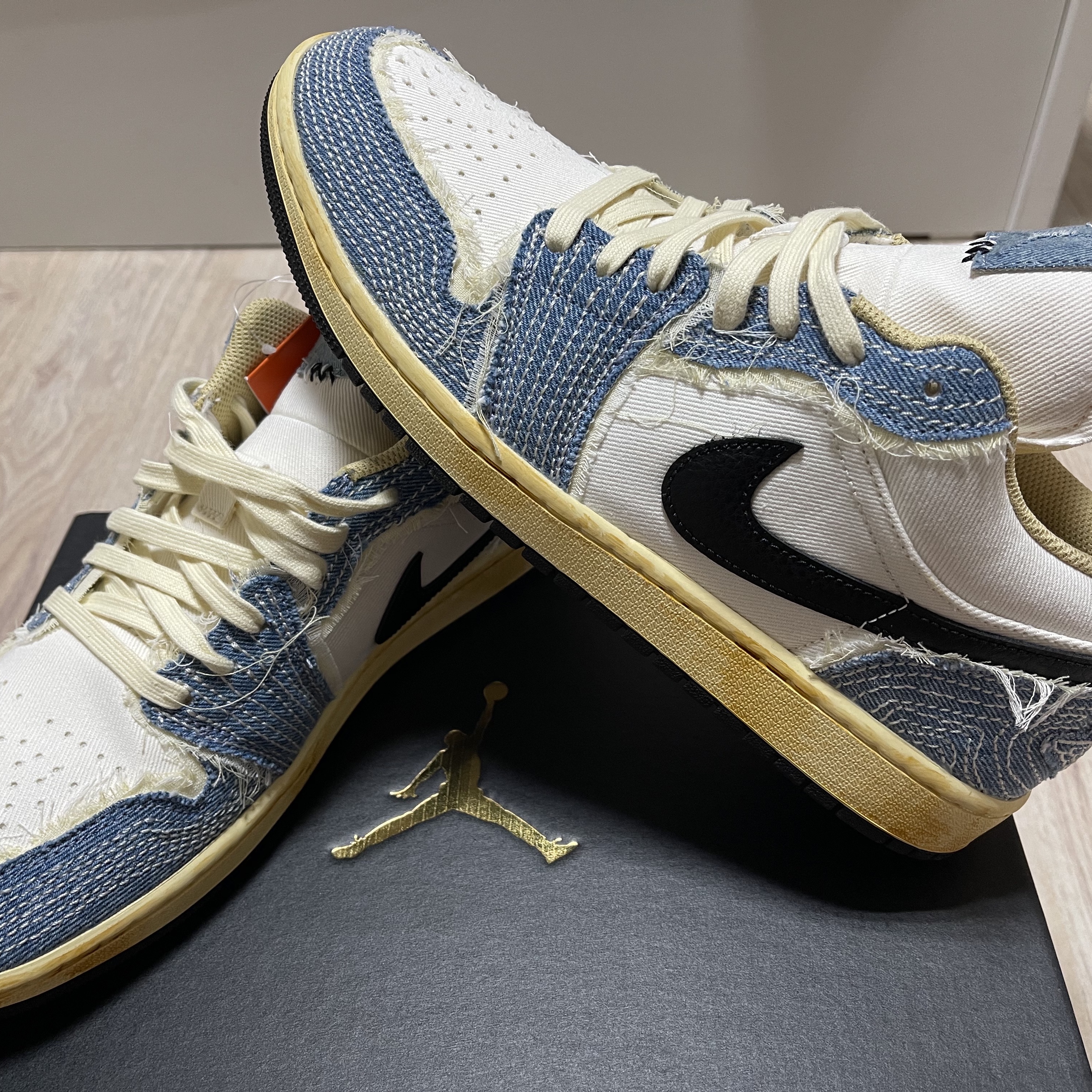 Jordan 1 Low World Make Japan 착용 스타일 - 1