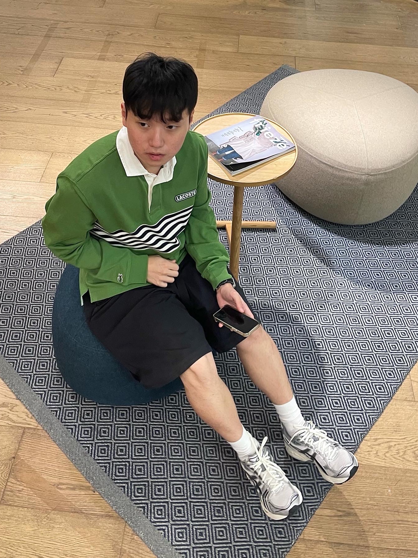 Asics x JJJJound Gel-Kayano 14 Silver Black 착용 스타일