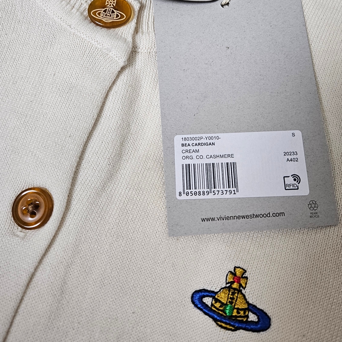 (W) Vivienne Westwood Bea Cardigan Black, (W) Vivienne Westwood Bea Cardigan Black 착용 스타일 - 3