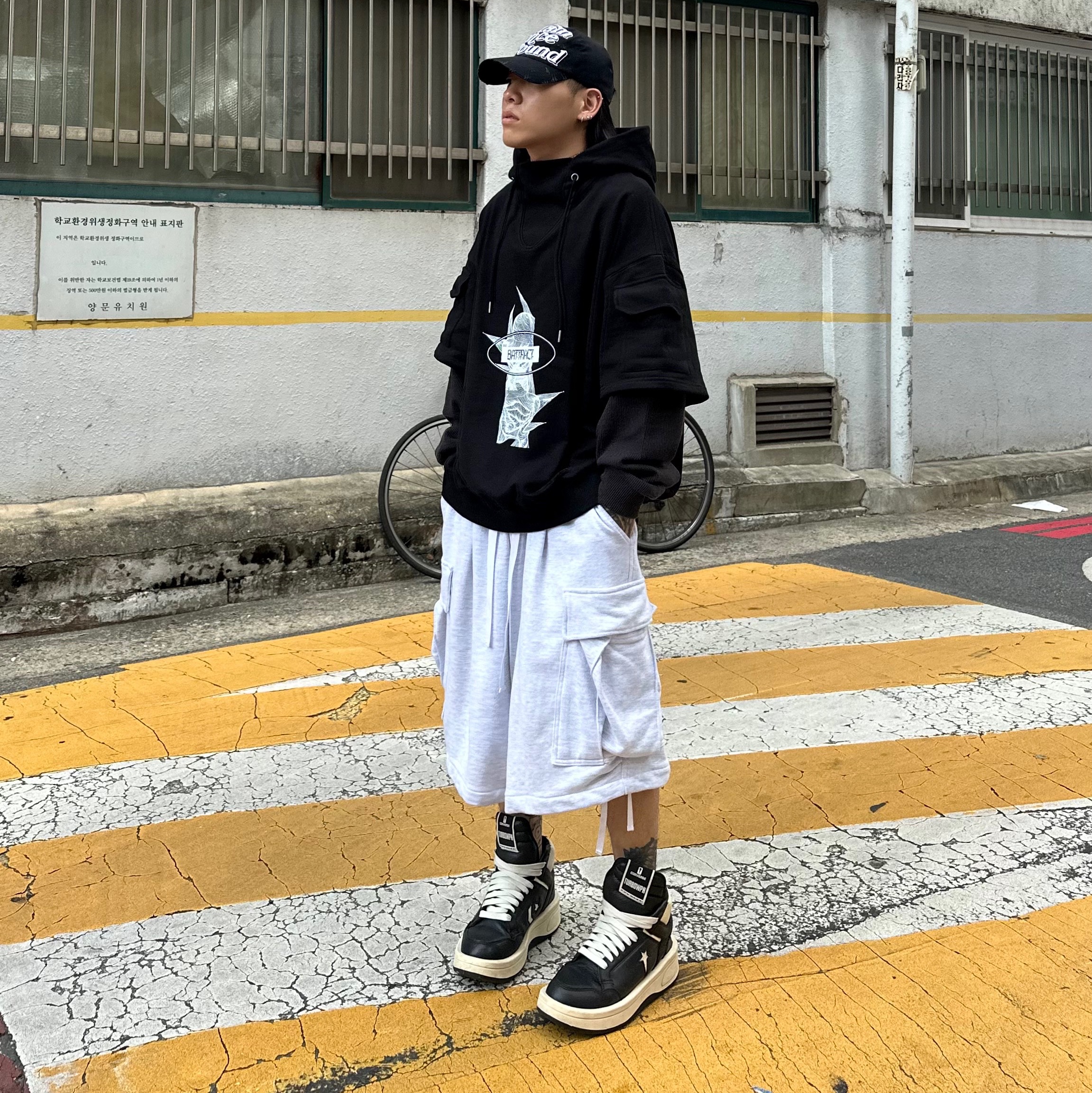 Converse x Drkshdw Turbowpn Black Cream 착용 스타일 - 3