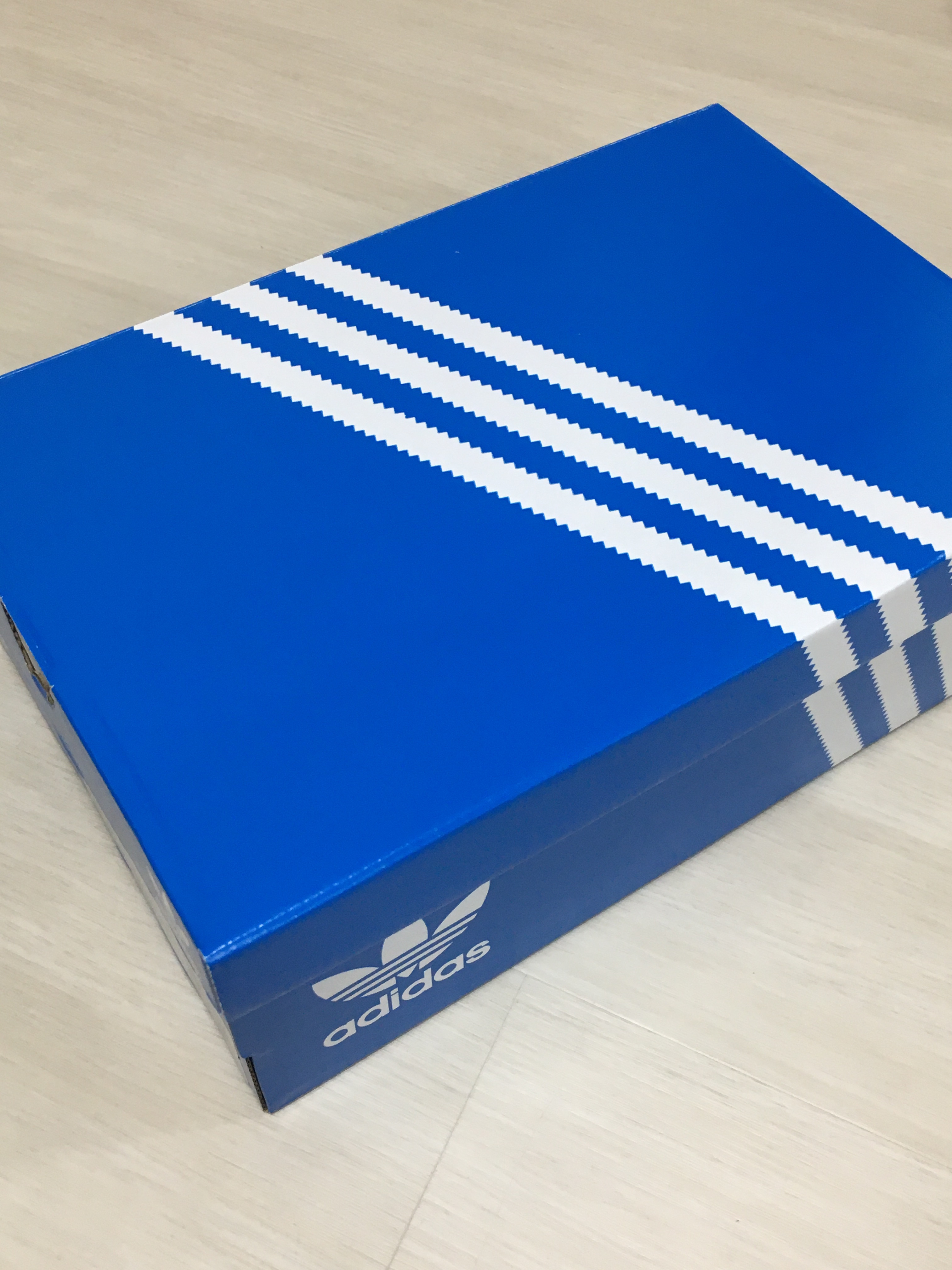 Adidas Samba OG Night Navy Cream White 착용 스타일 - 2