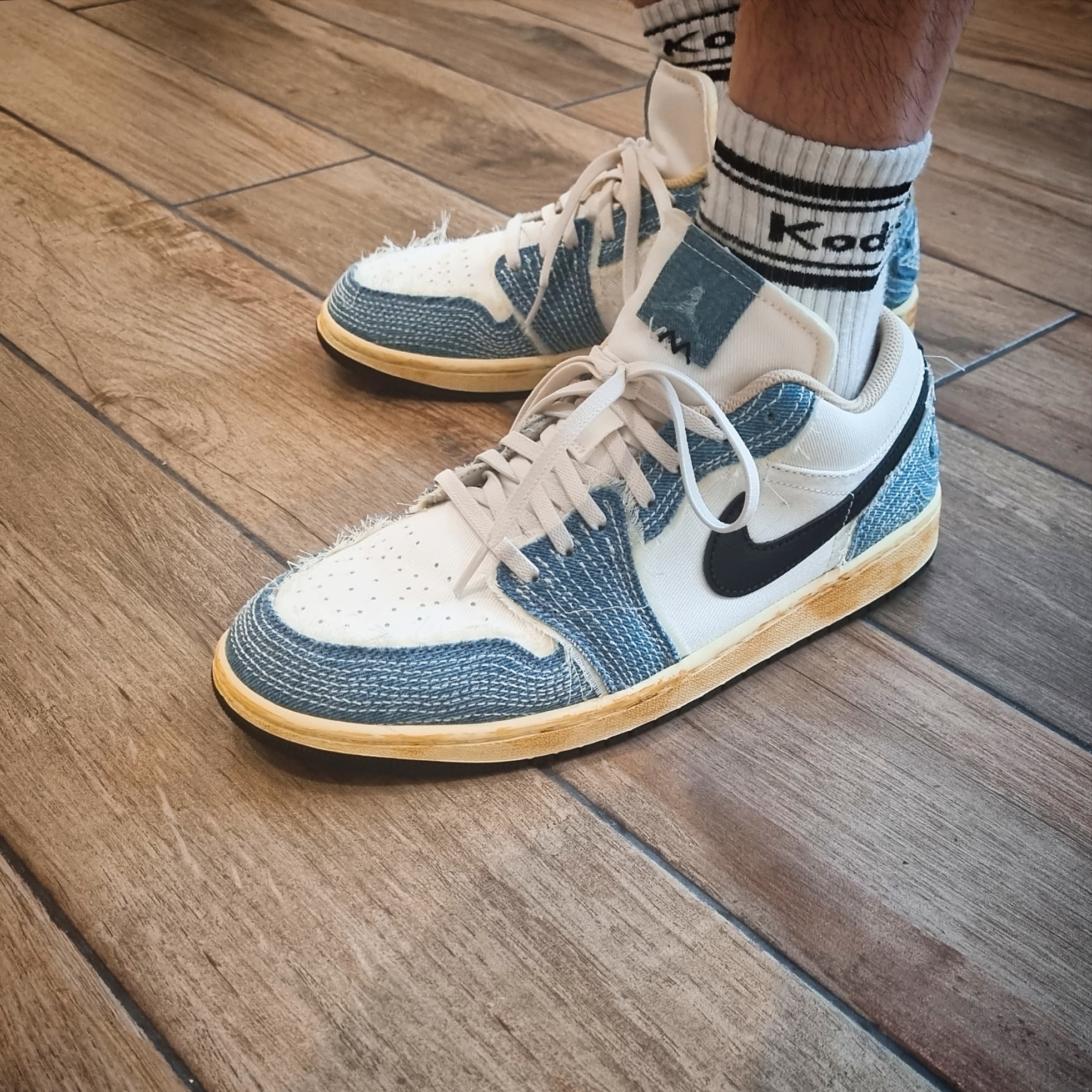 Jordan 1 Low World Make Japan 착용 스타일