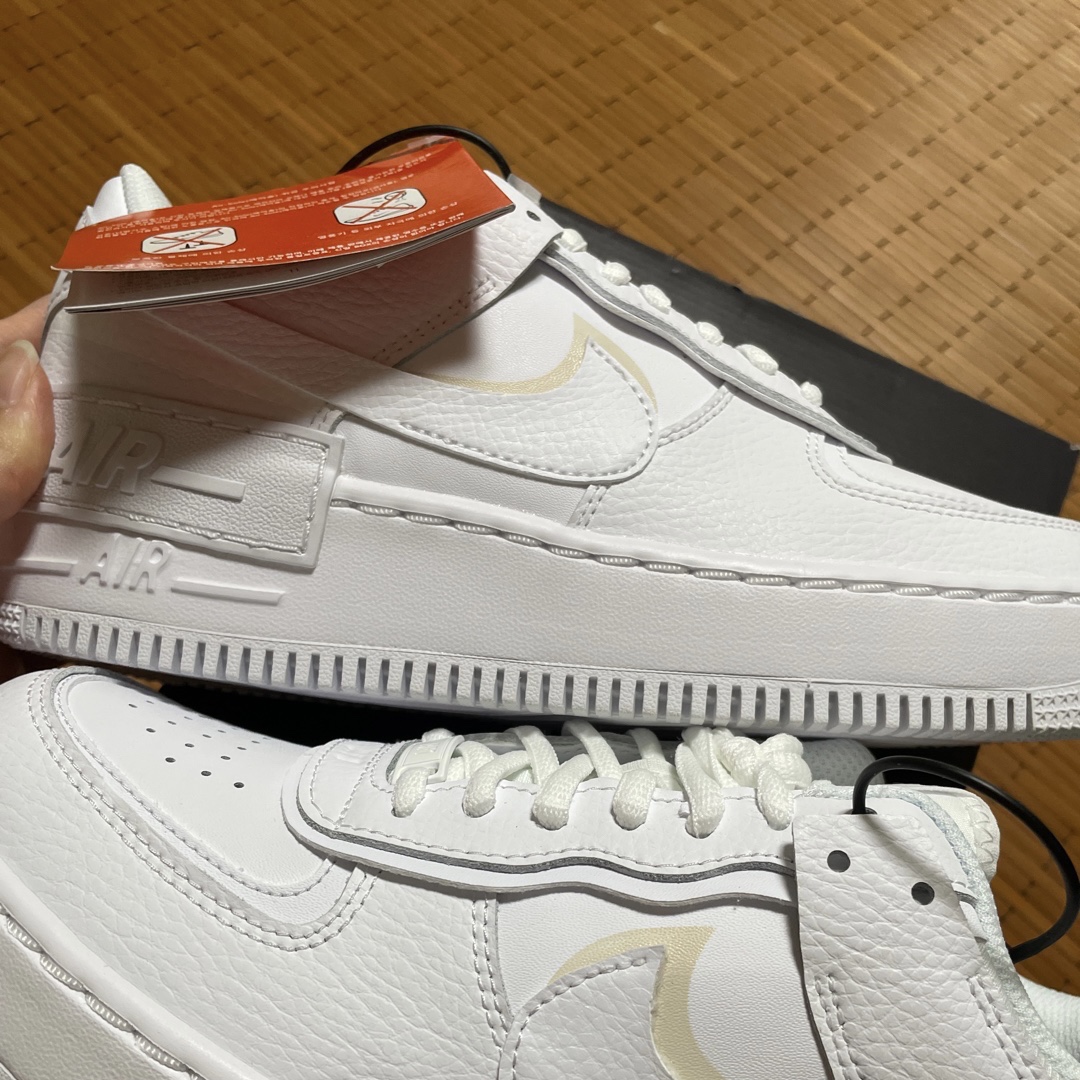 (W) Nike Air Force 1 Shadow Triple White 착용 스타일