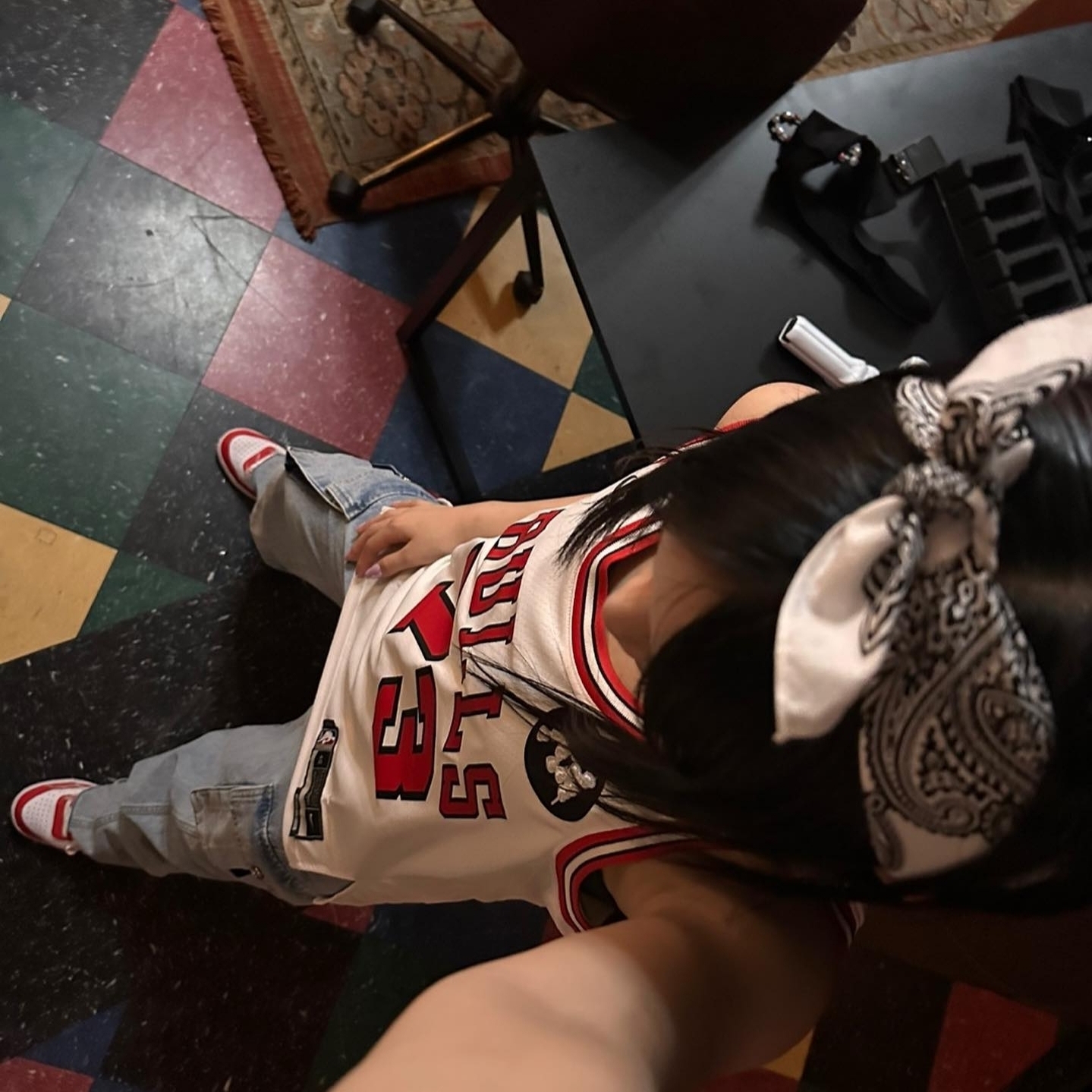 Jordan 1 Retro High OG Chicago 2022, Nike Chicago Bulls Swingman Custom Jersey - Icon Edition 착용 스타일 - 4