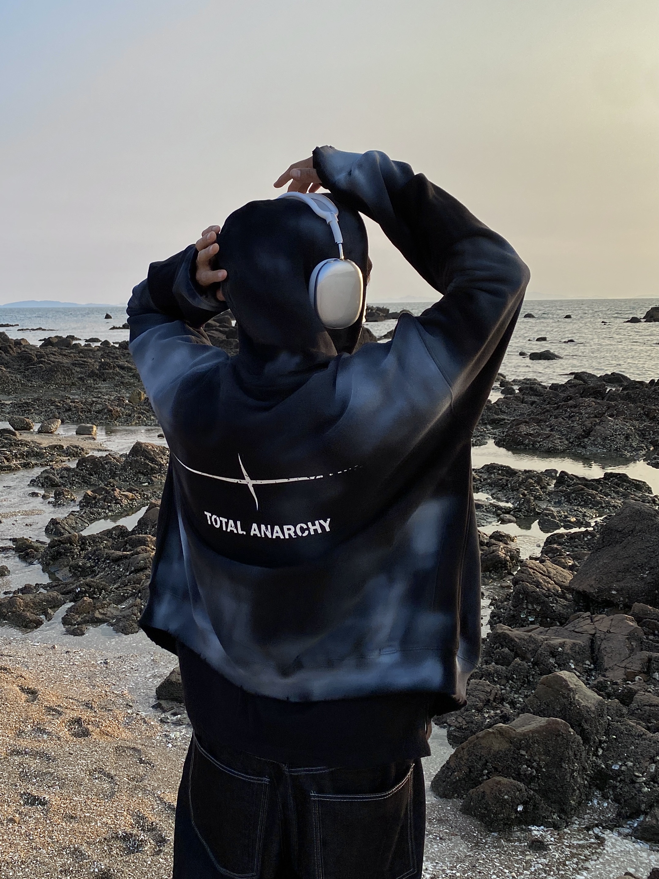 Apple AirPods Max Lightning Silver (Korean Ver.) 착용 스타일 - 3