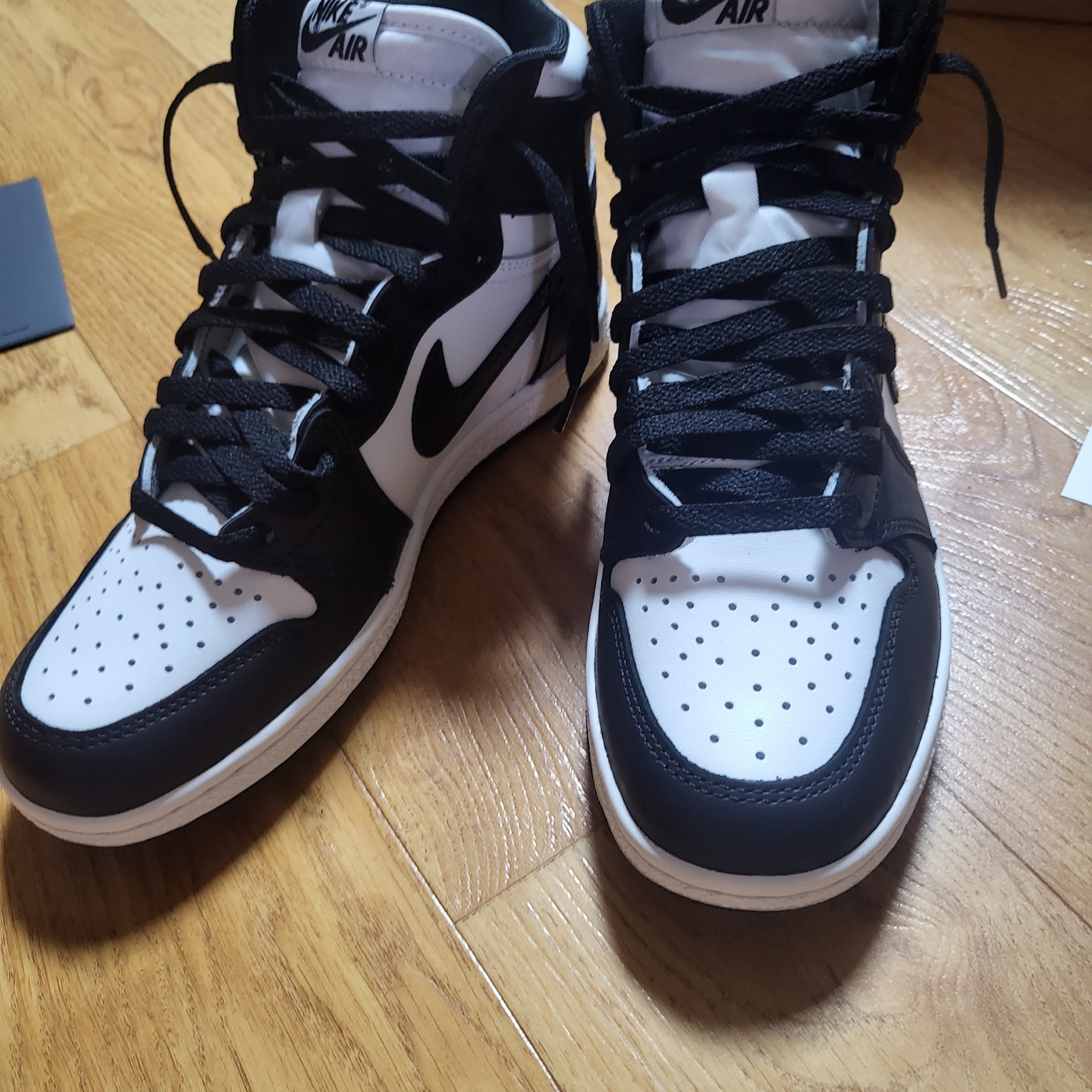 Jordan 1 High 85 Black White 착용 스타일