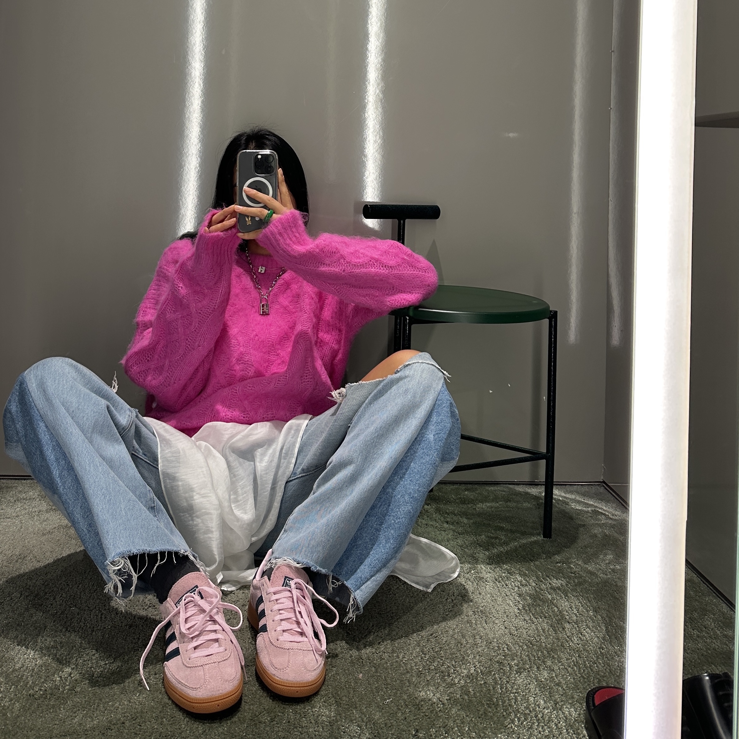 (W) Adidas Spezial Handball Clear Pink 착용 스타일 - 2