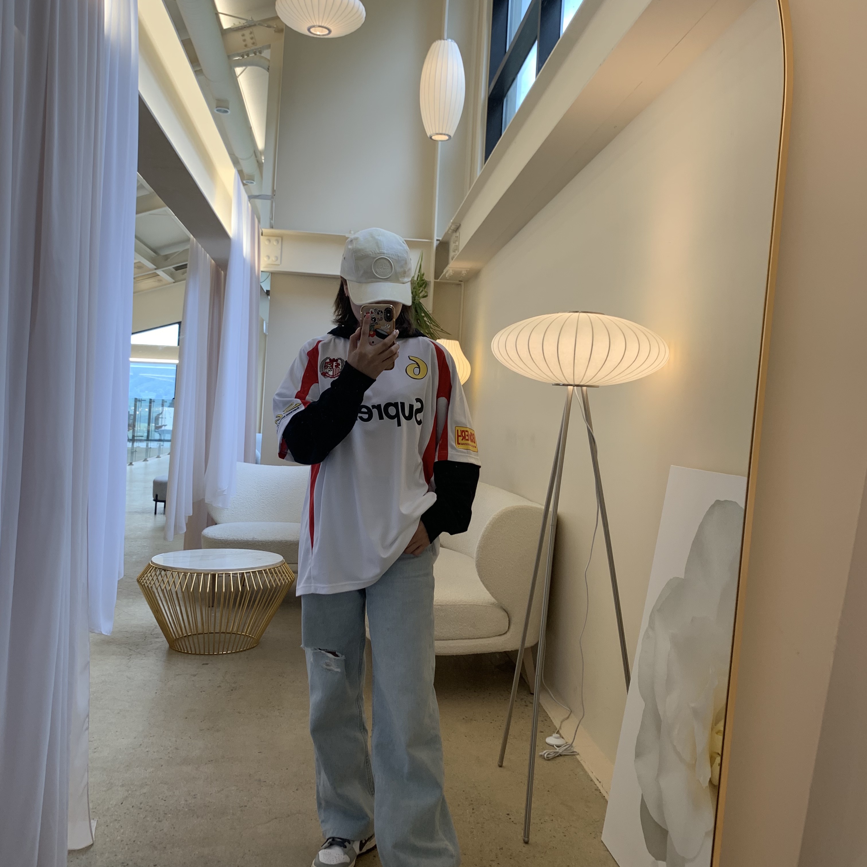 Supreme x Stone Island Reactive Ice Camo Ripstop Camp Cap Tan - 22SS, Supreme Hooded Soccer Jersey White - 23FW 착용 스타일 - 2