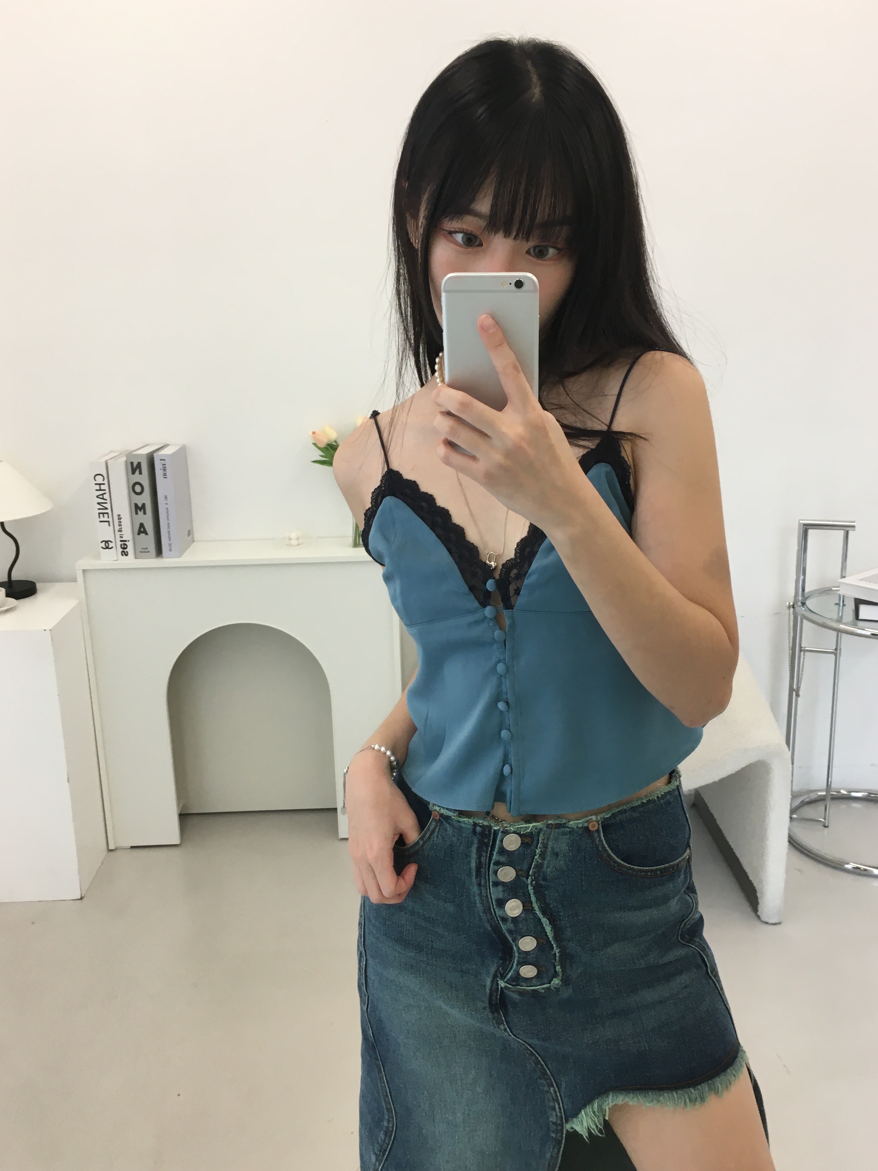 Vivienne Westwood Mini Bas Relief Choker Silver, Nff Heart Pearl Bracelet Silver 착용 스타일 - 3