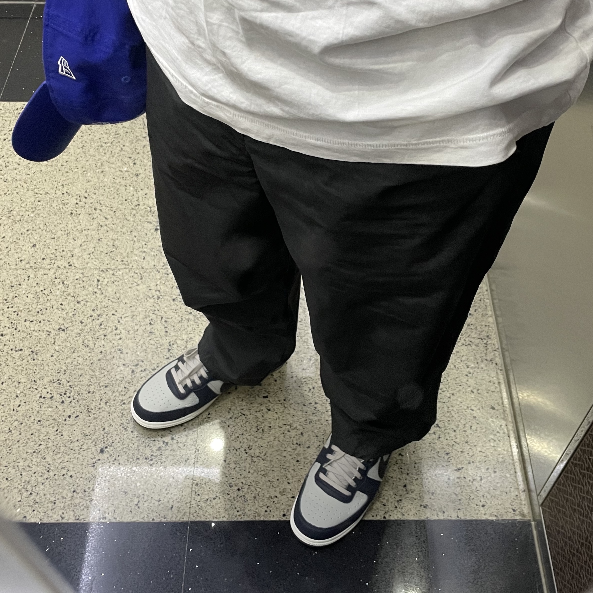 Nike Terminator Low Dark Obsidian and Granite 착용 스타일