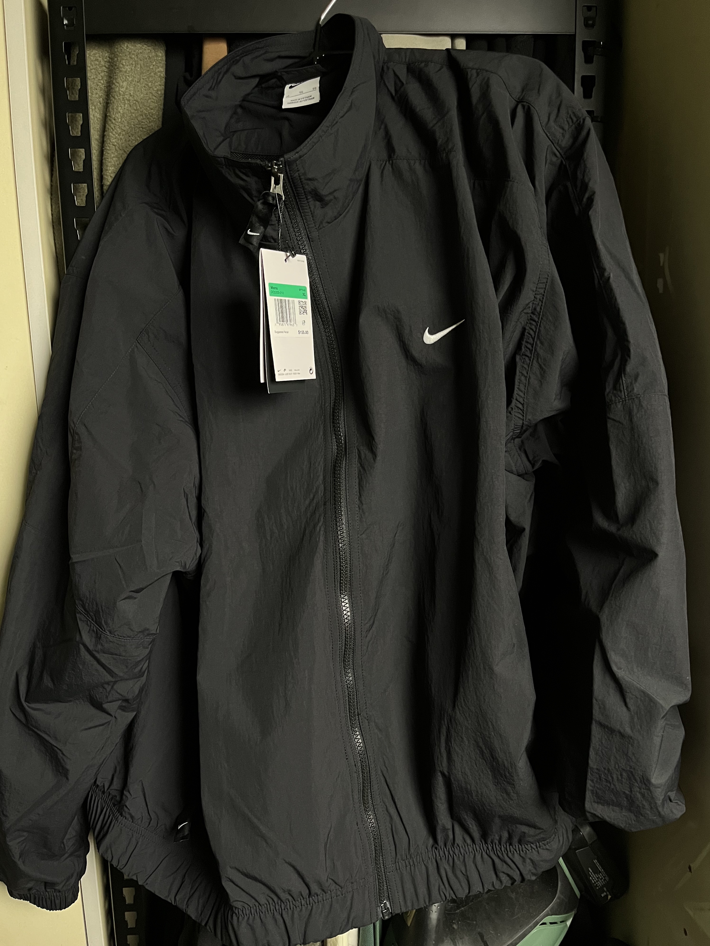 Nike NRG Solo Swoosh Woven Track Jacket Black - US/EU 착용 스타일