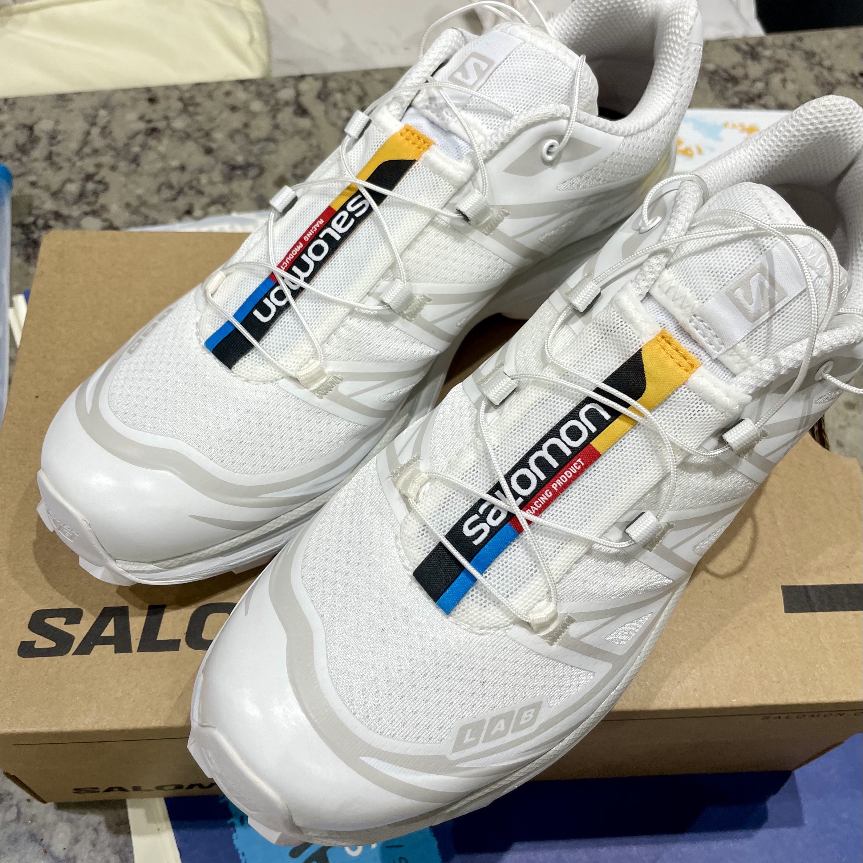 Salomon XT-6 ADV White 착용 스타일