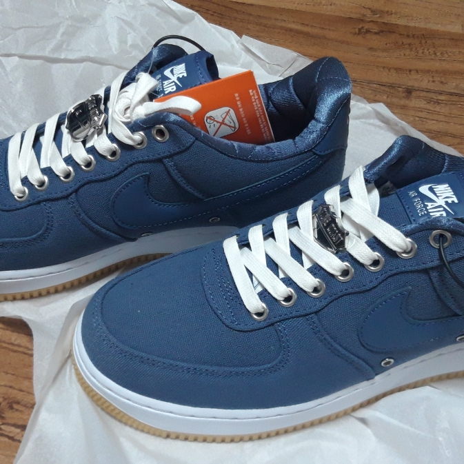 Nike Air Force 1 Low West Coast 착용 스타일 - 2