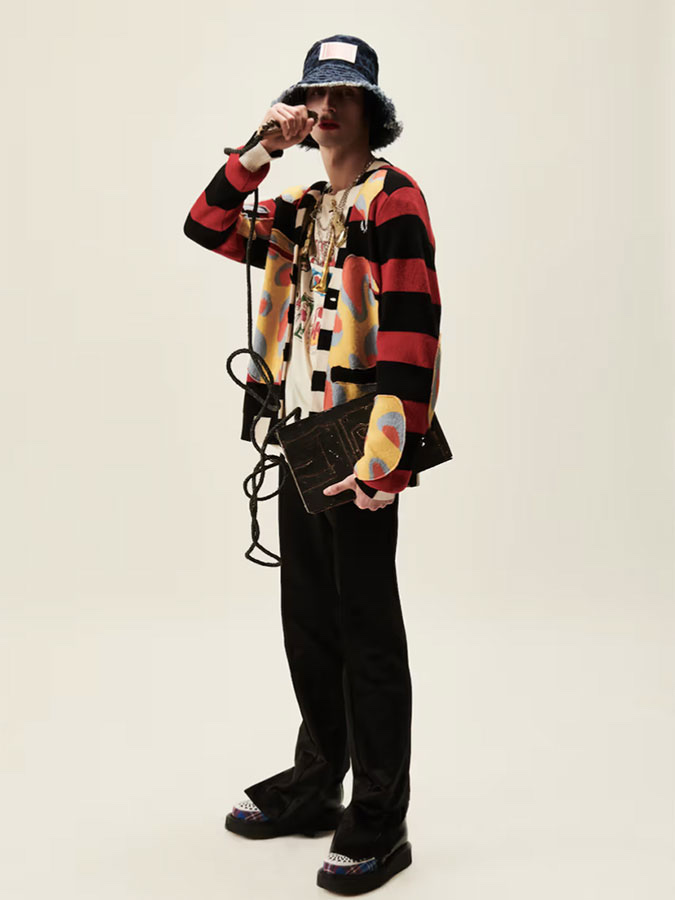 Charles Jeffrey Loverboy Bucket Hat Etched Denim 착용 스타일 - 1