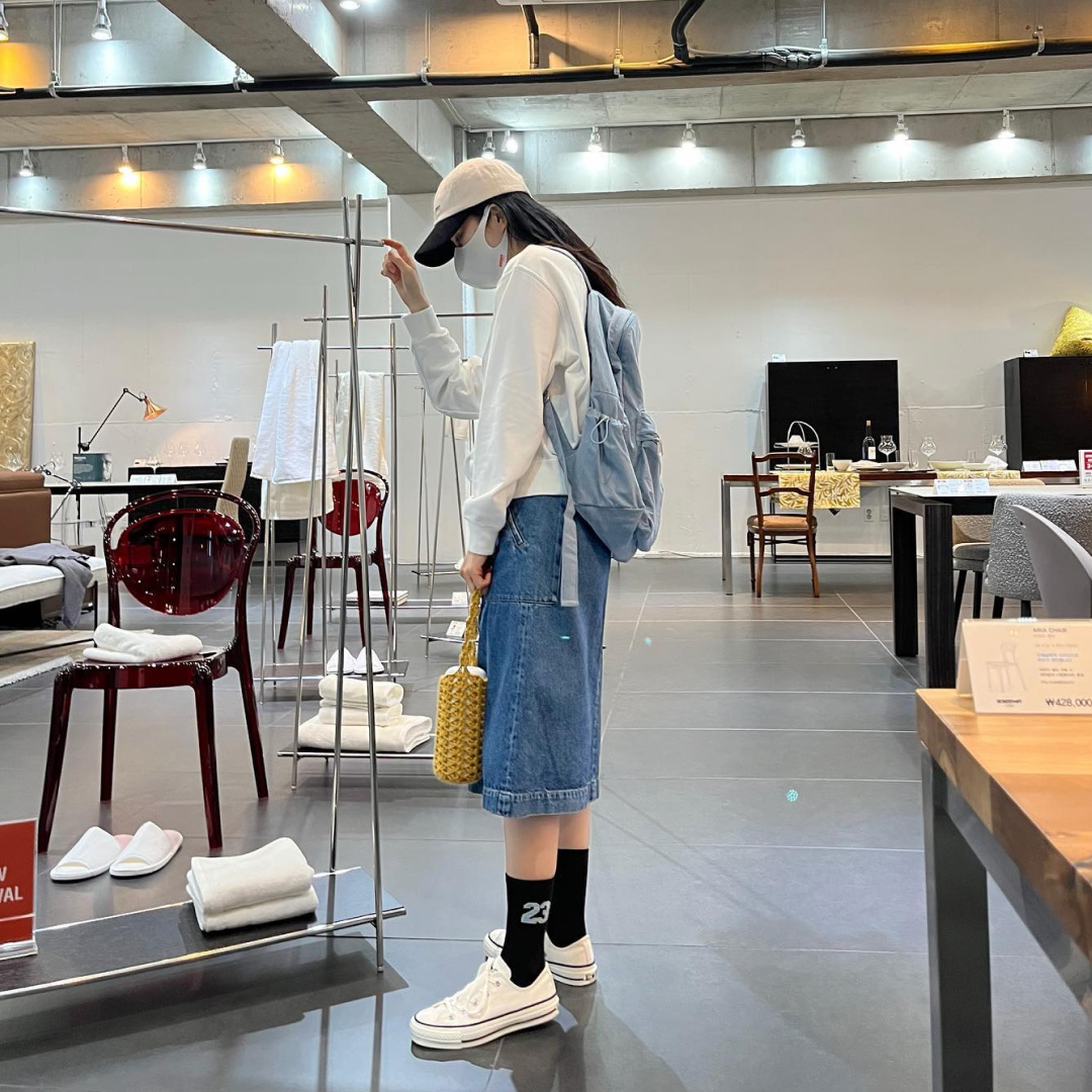 Converse Chuck Taylor All Star Lift Clean Leather Ox White 착용 스타일 - 3