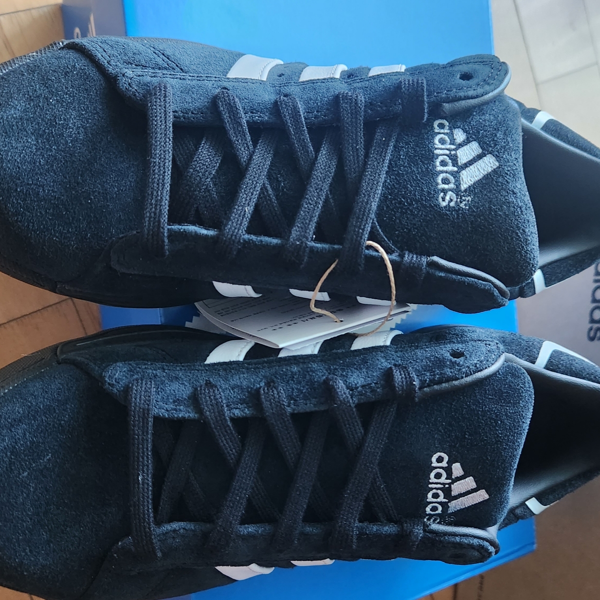Adidas x Atmos Campus Supreme Core Black Core White 착용 스타일 - 2