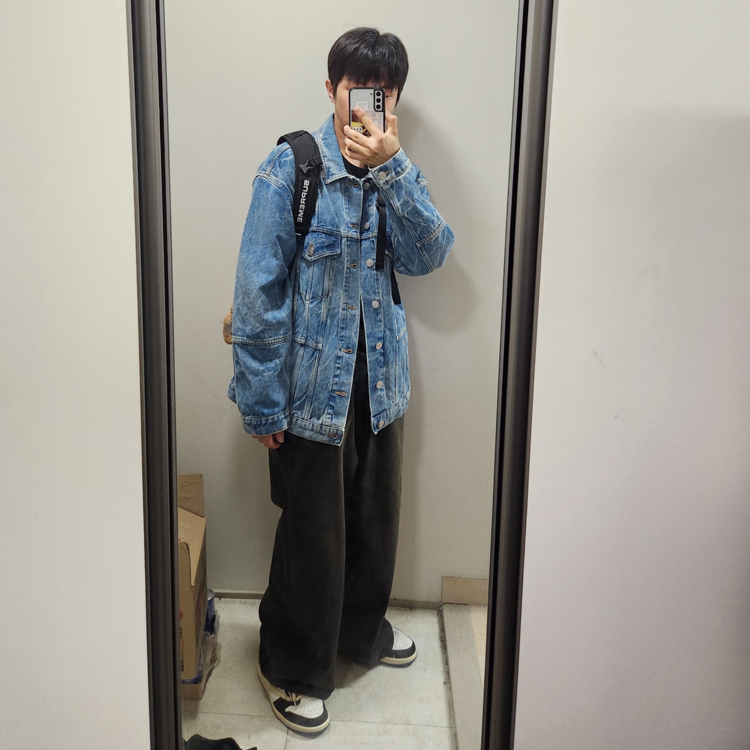 Jordan 1 x Travis Scott x Fragment Retro Low OG SP Military Blue, Supreme Backpack Black - 22FW 착용 스타일
