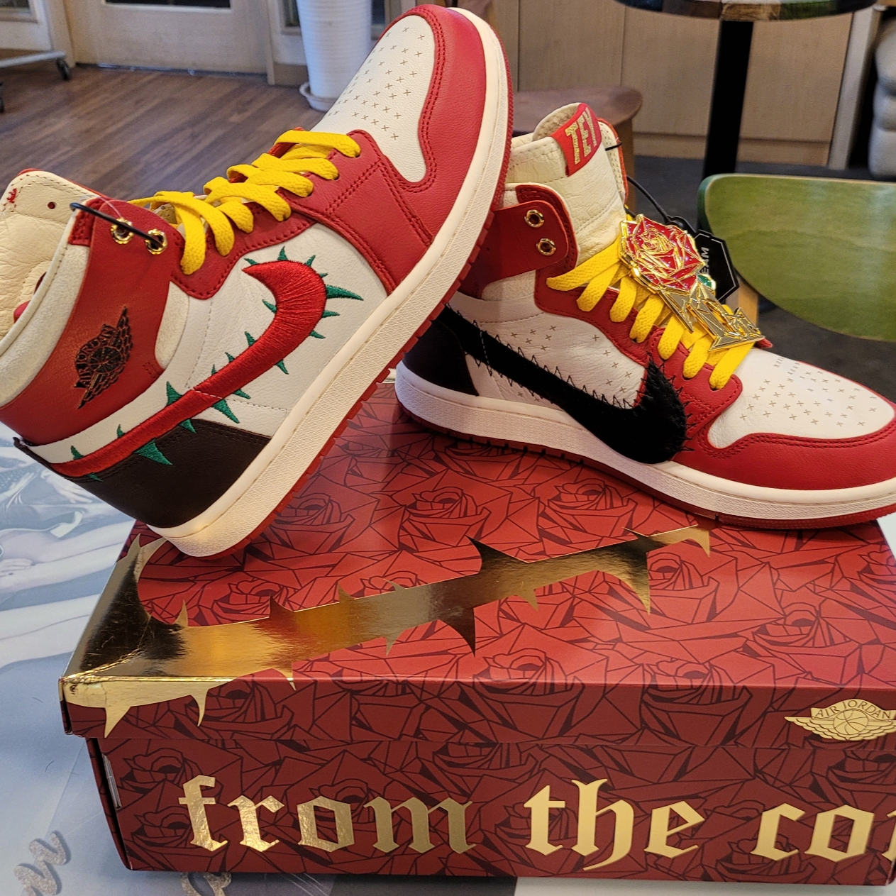 (W) Jordan 1 x Teyana Taylor Zoom CMFT 2 Gym Red 착용 스타일 - 2