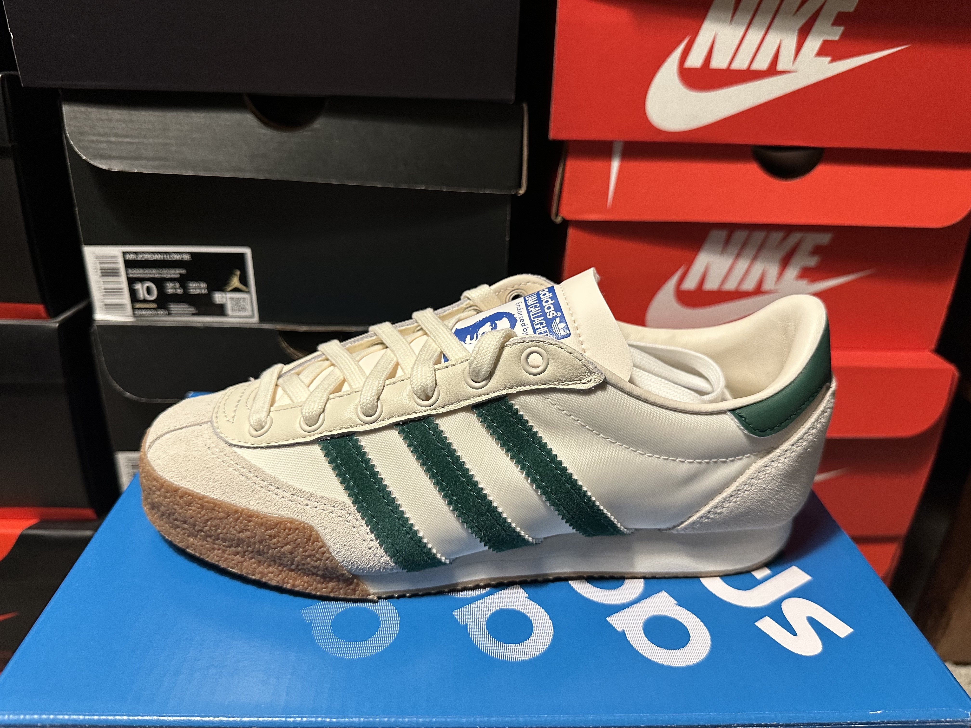Adidas x Liam Gallagher Spezial LG II Cream White Collegiate Green 착용 스타일 - 4