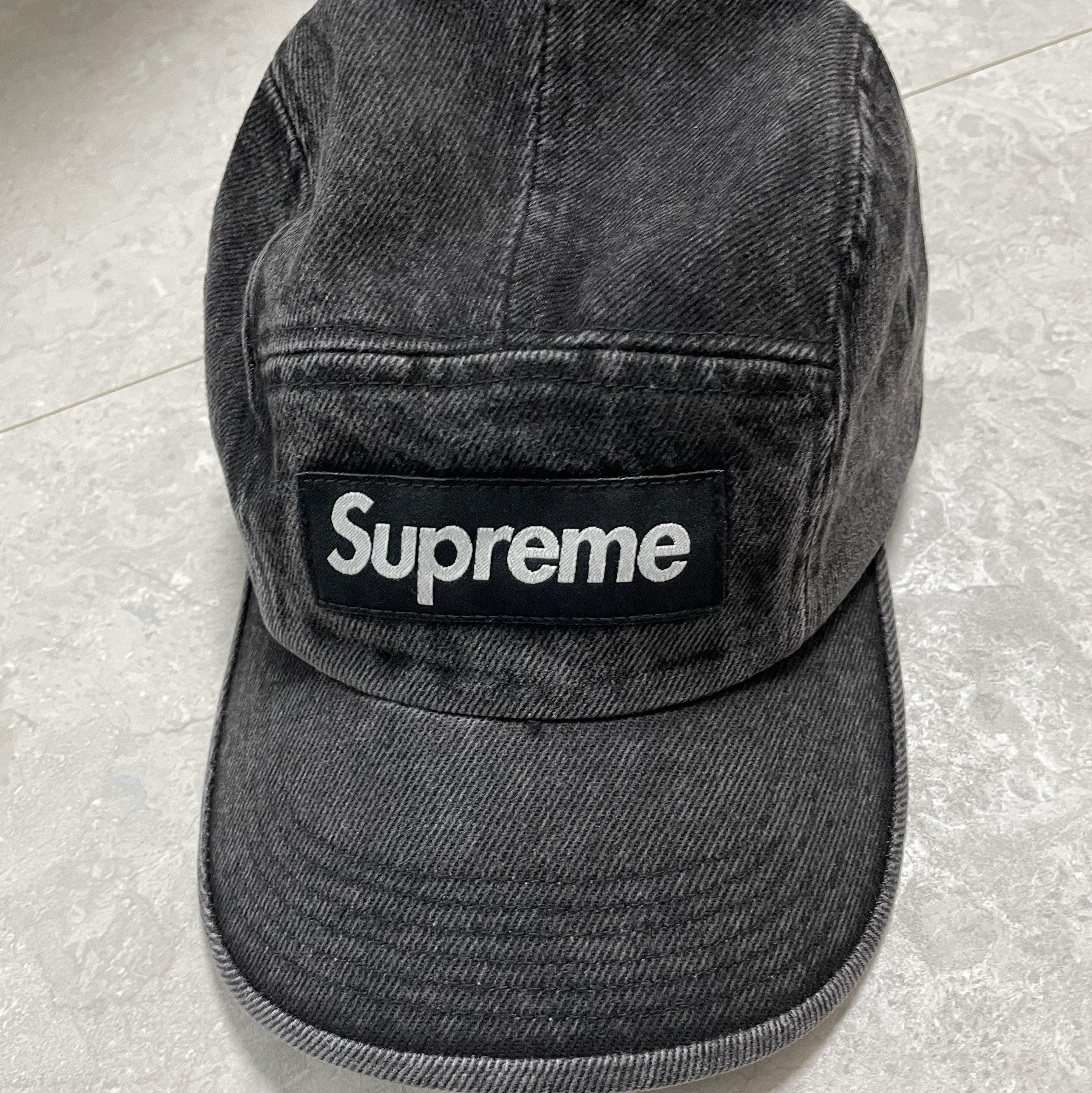 Supreme Denim Camp Cap Black - 24SS 착용 스타일