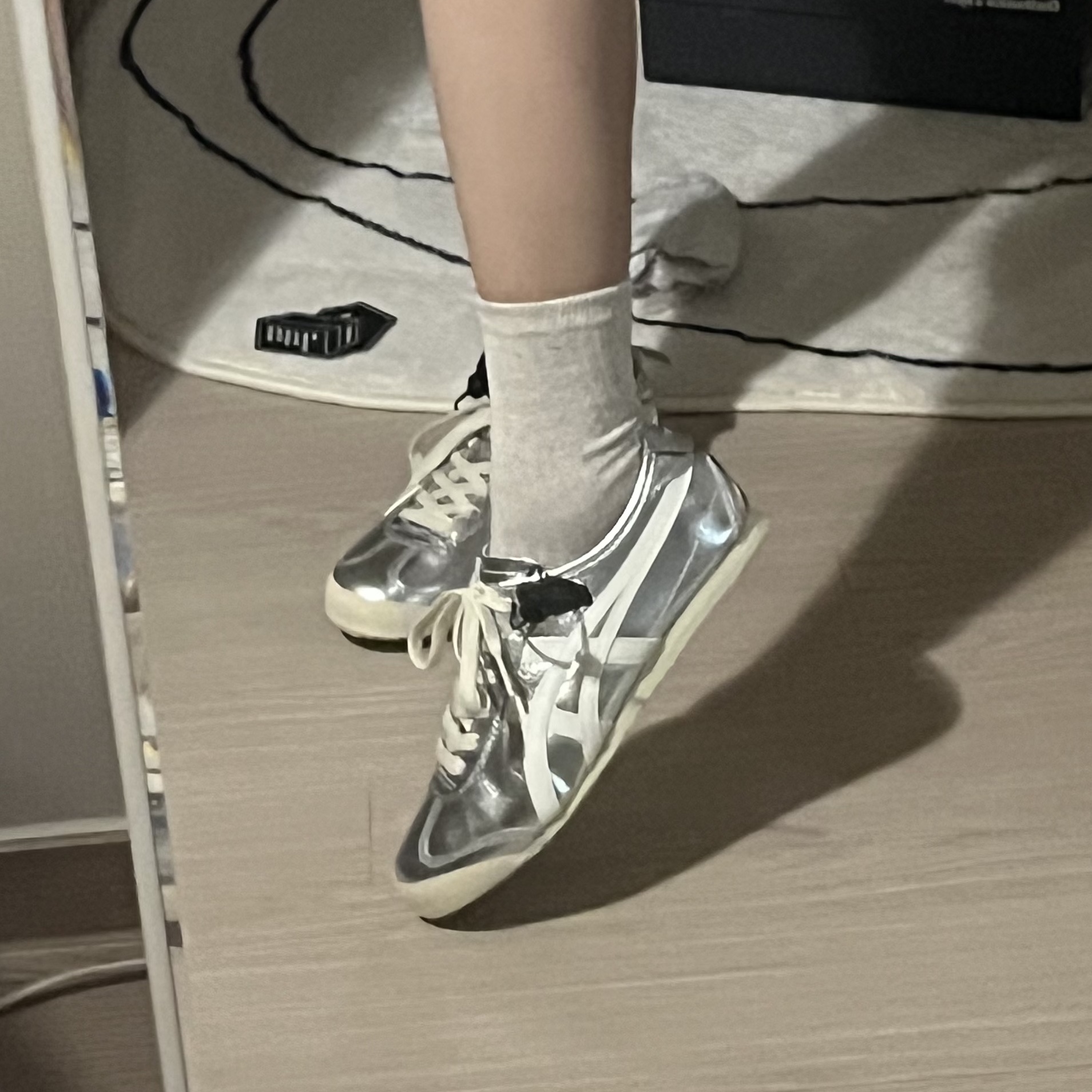 Onitsuka Tiger Mexico 66 White Silver 착용 스타일 - 3