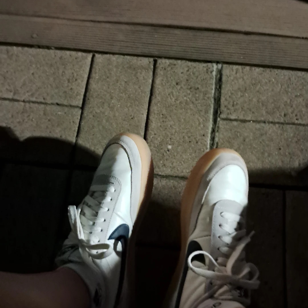 Nike x J.Crew Killshot 2 Sail Midnight Navy 착용 스타일