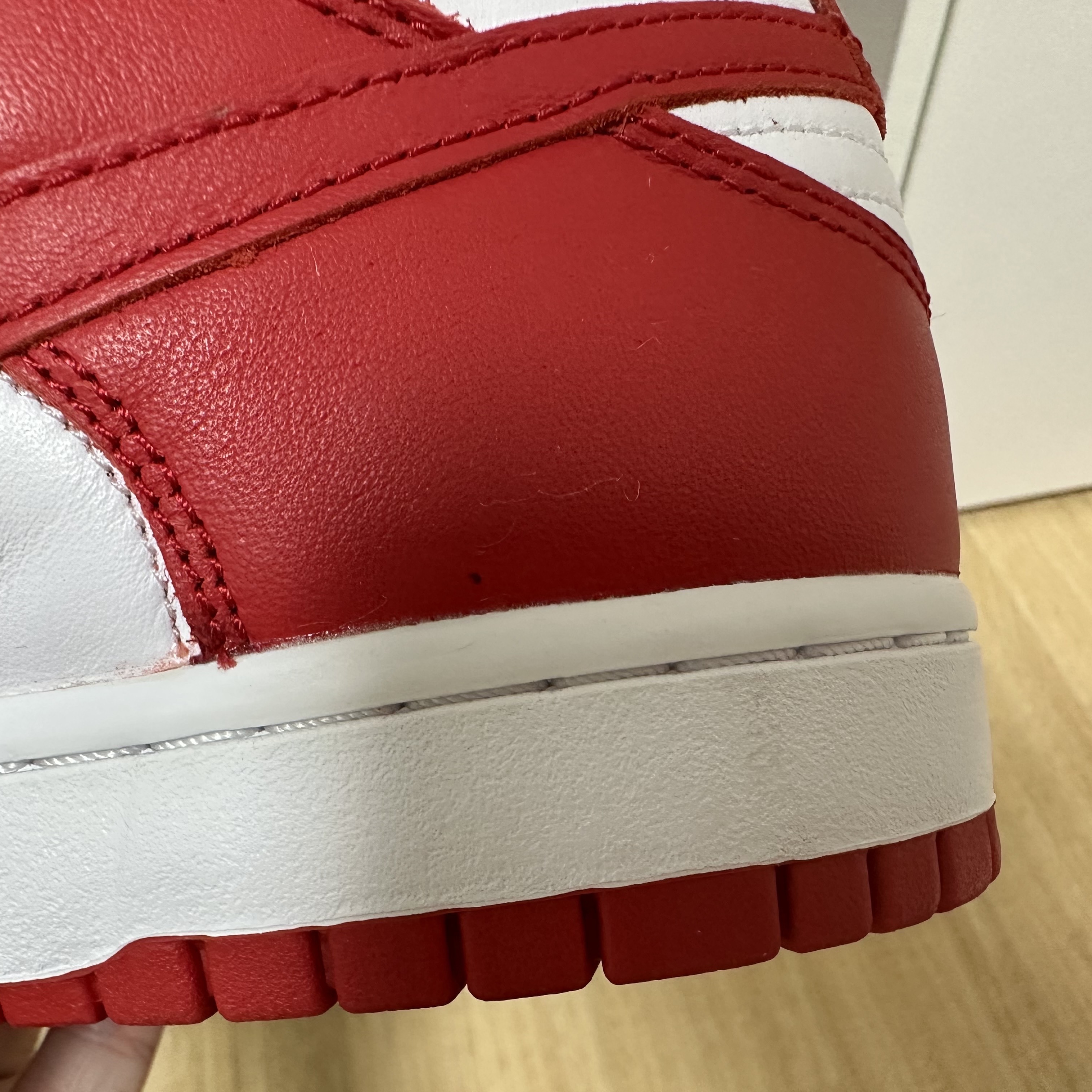 Nike Dunk Low SP White and University Red 2023 착용 스타일 - 3