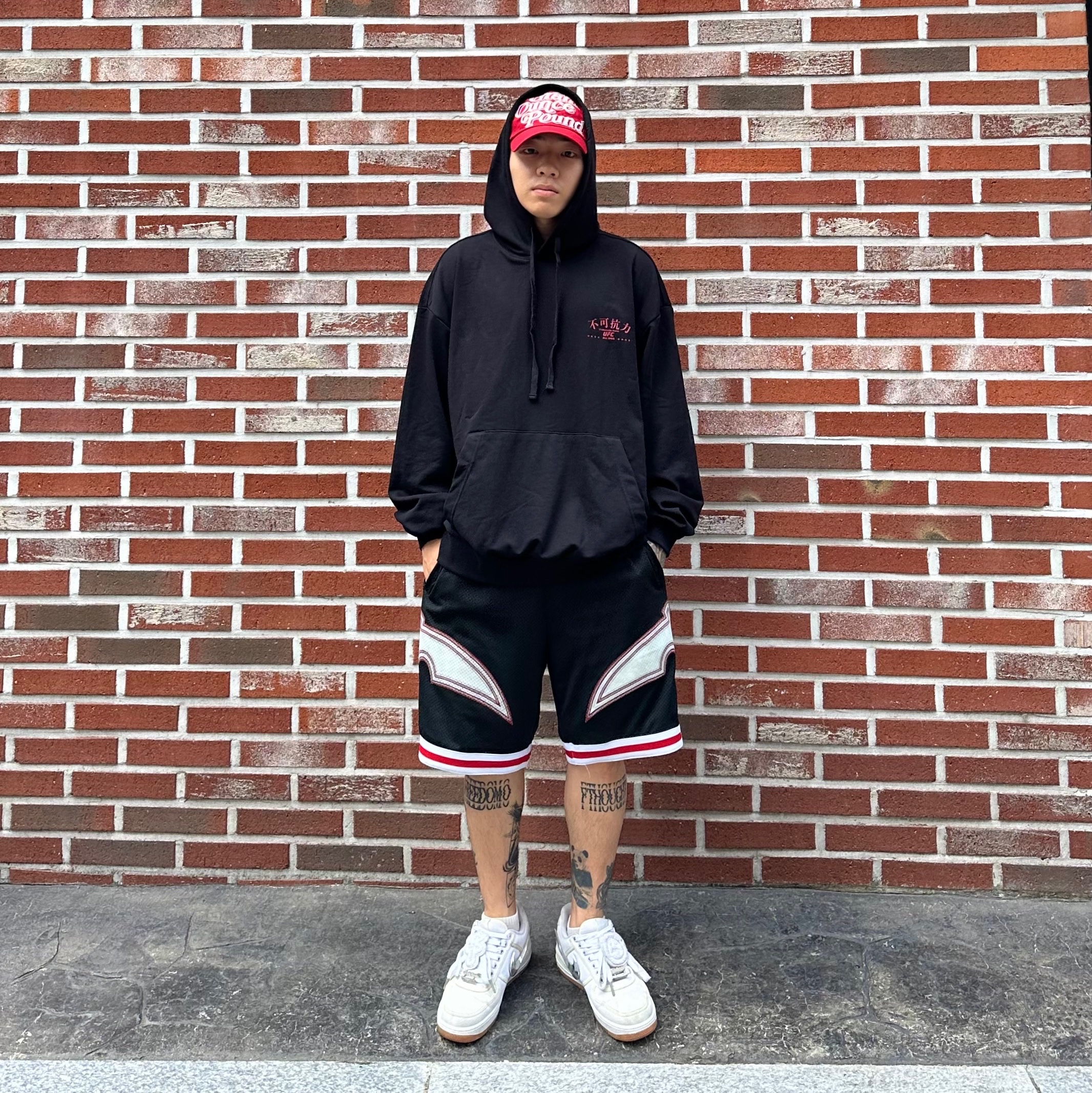 Nike x Travis Scott Air Force 1 Low Sail 착용 스타일 - 1