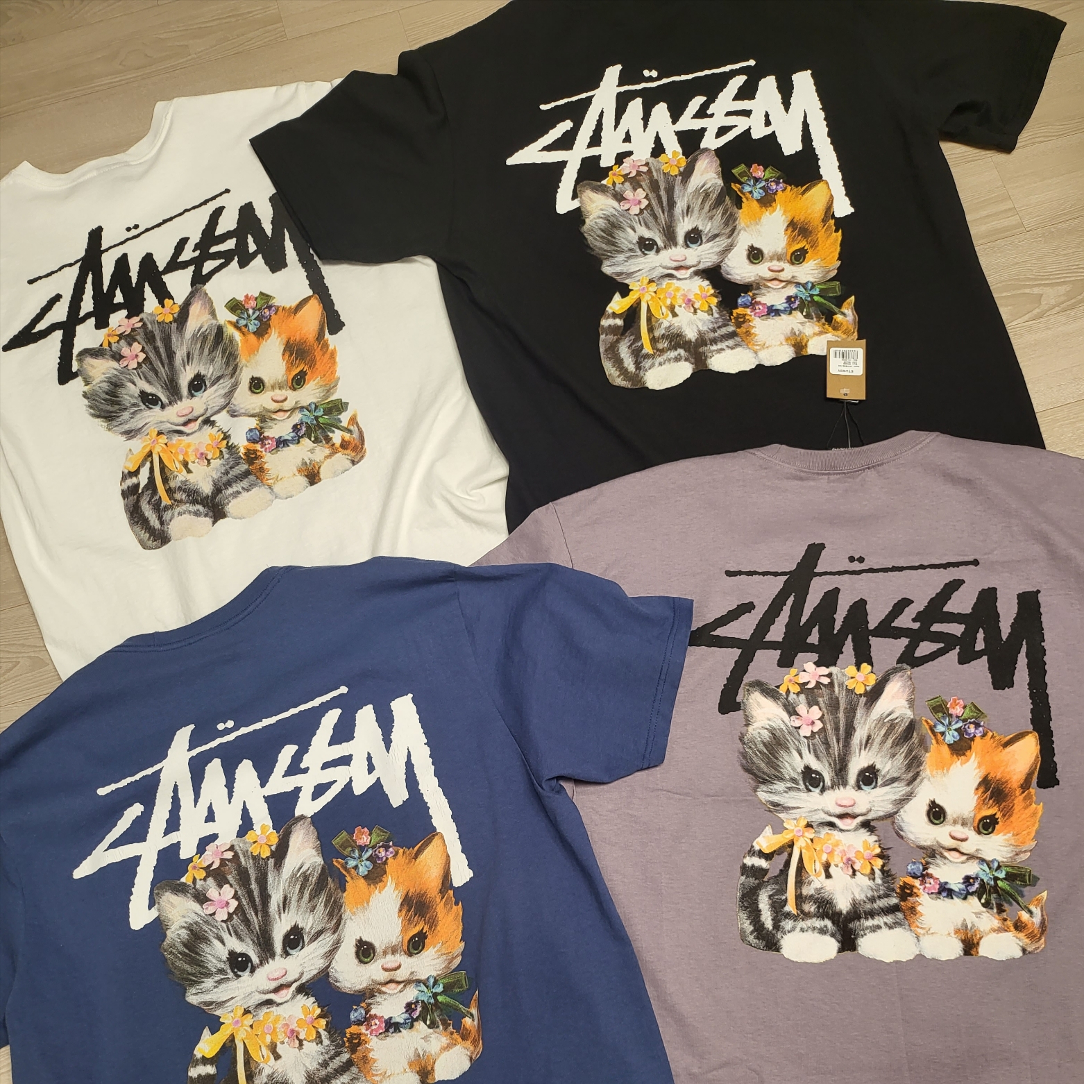 Stussy Kittens T-Shirt Black 착용 스타일 - 5