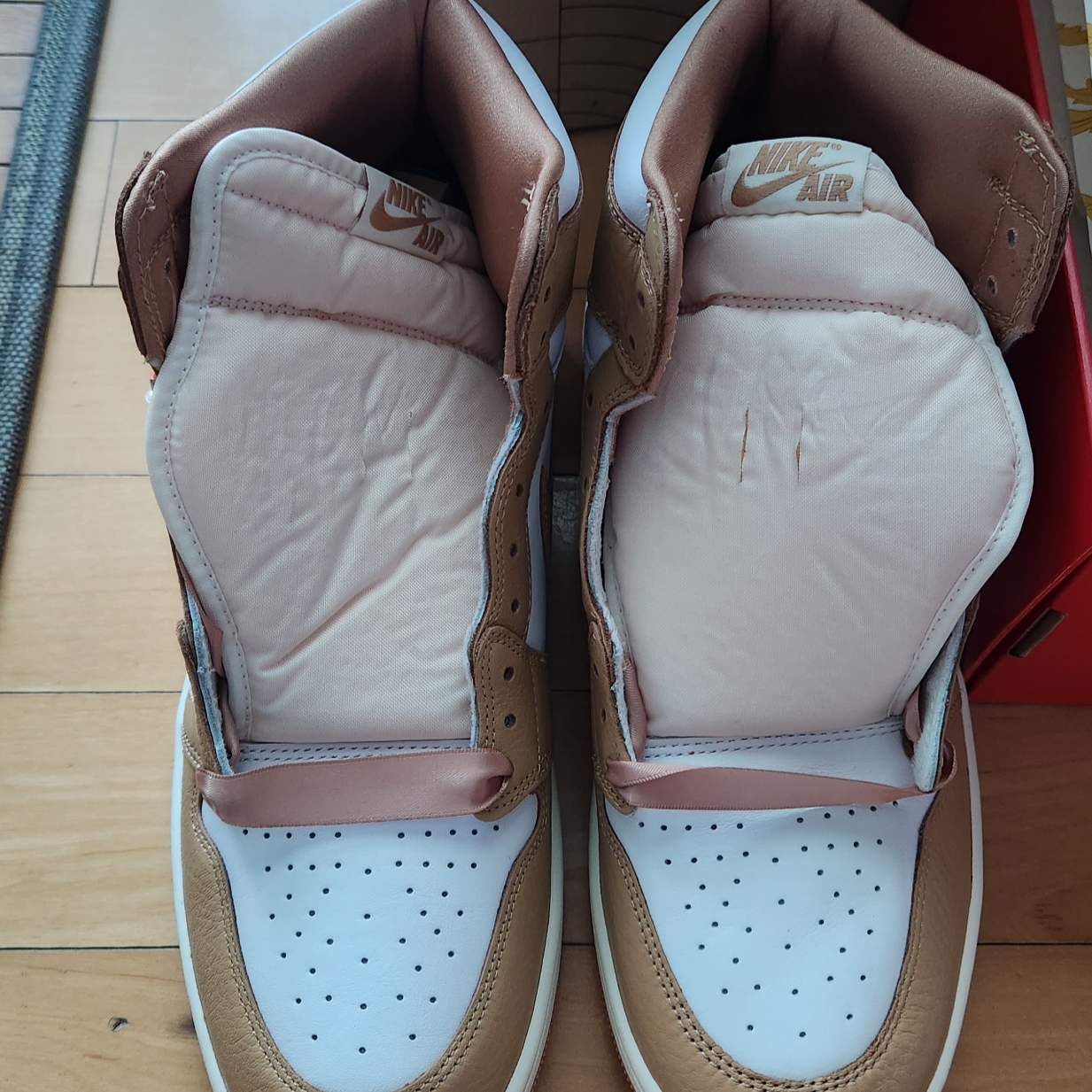 (W) Jordan 1 Retro High OG Praline 착용 스타일 - 2