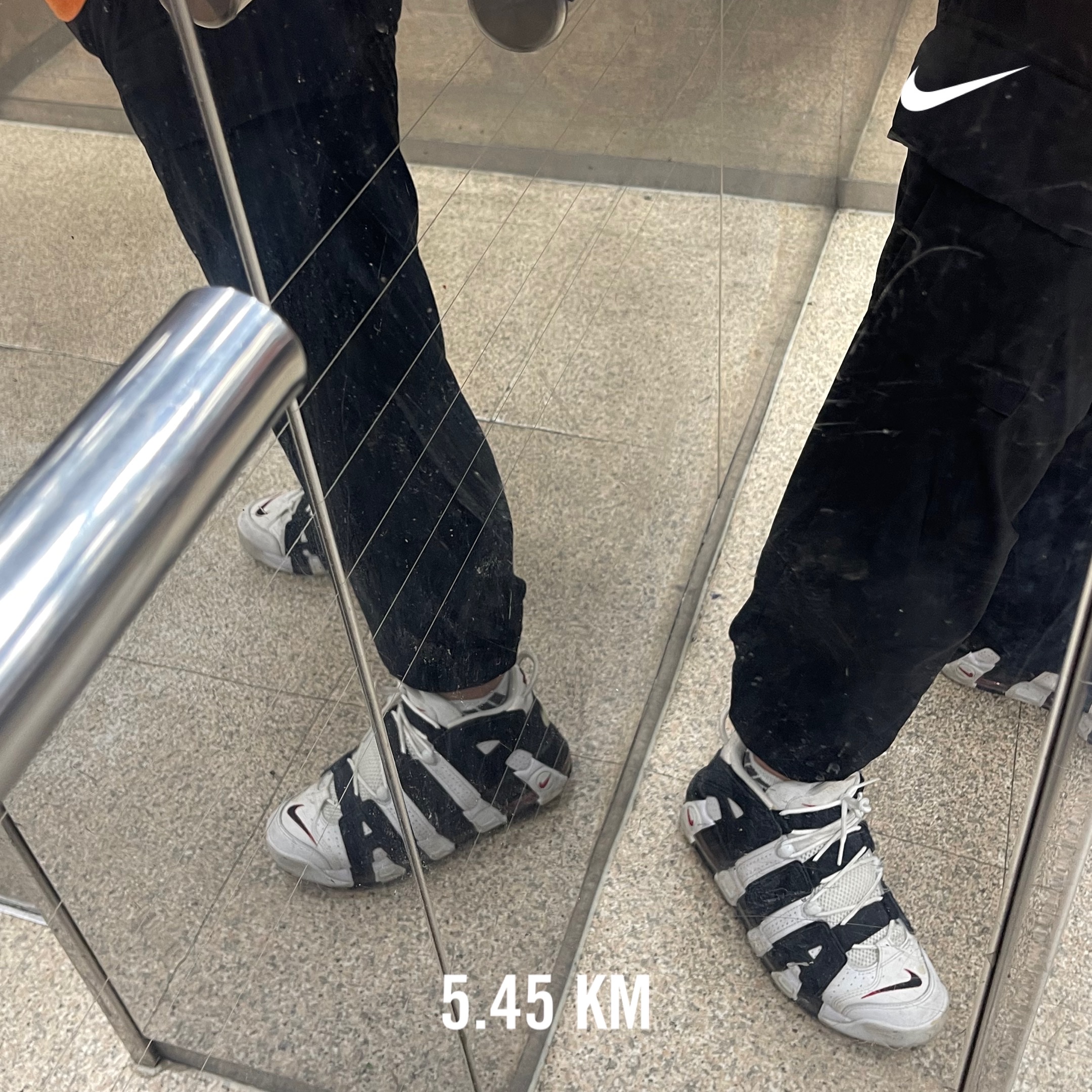 Nike Air More Uptempo Scottie Pippen 착용 스타일