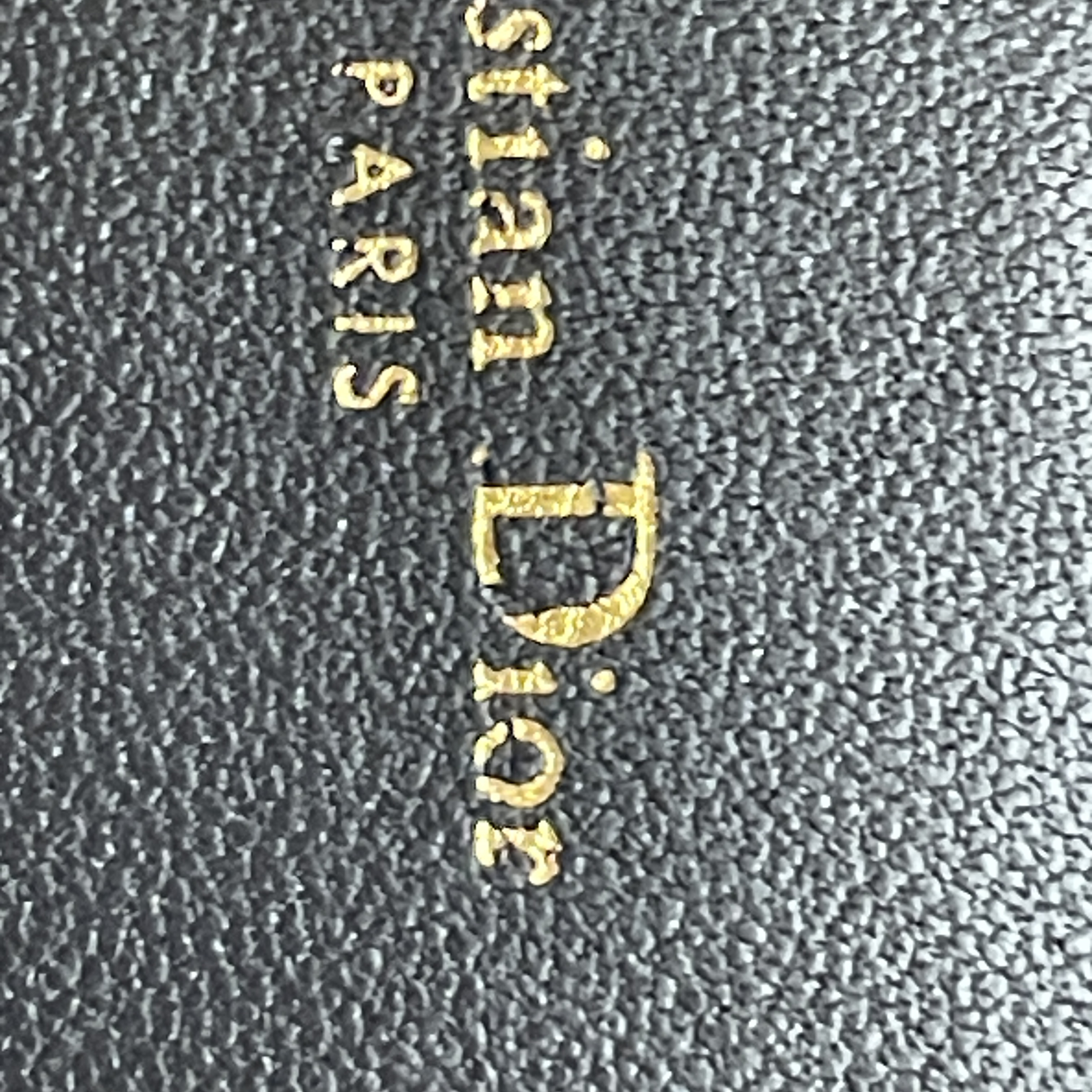 Dior Caro XS Wallet Supple Cannage Calfskin Black 착용 스타일 - 3