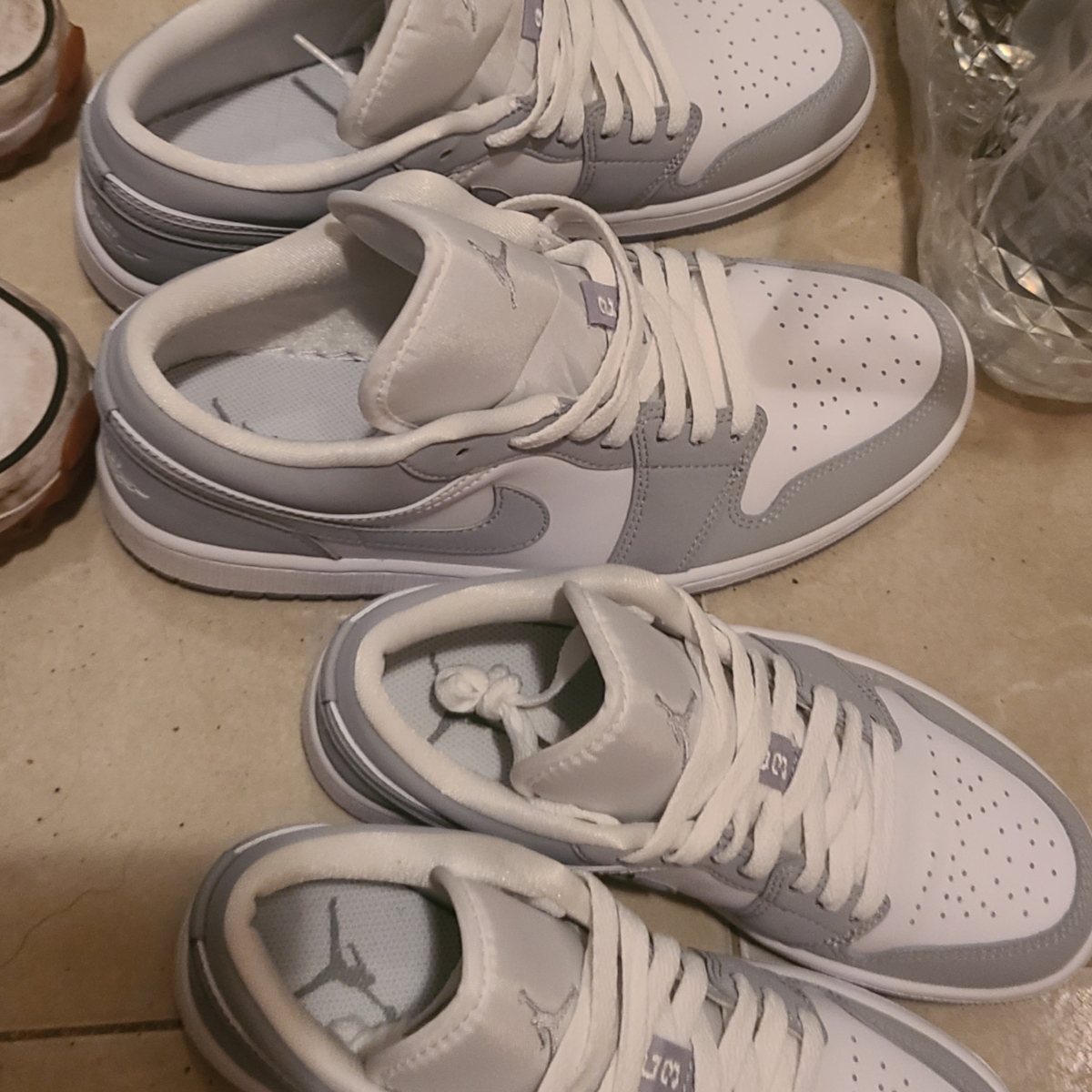 (W) Jordan 1 Low White Wolf Grey 착용 스타일