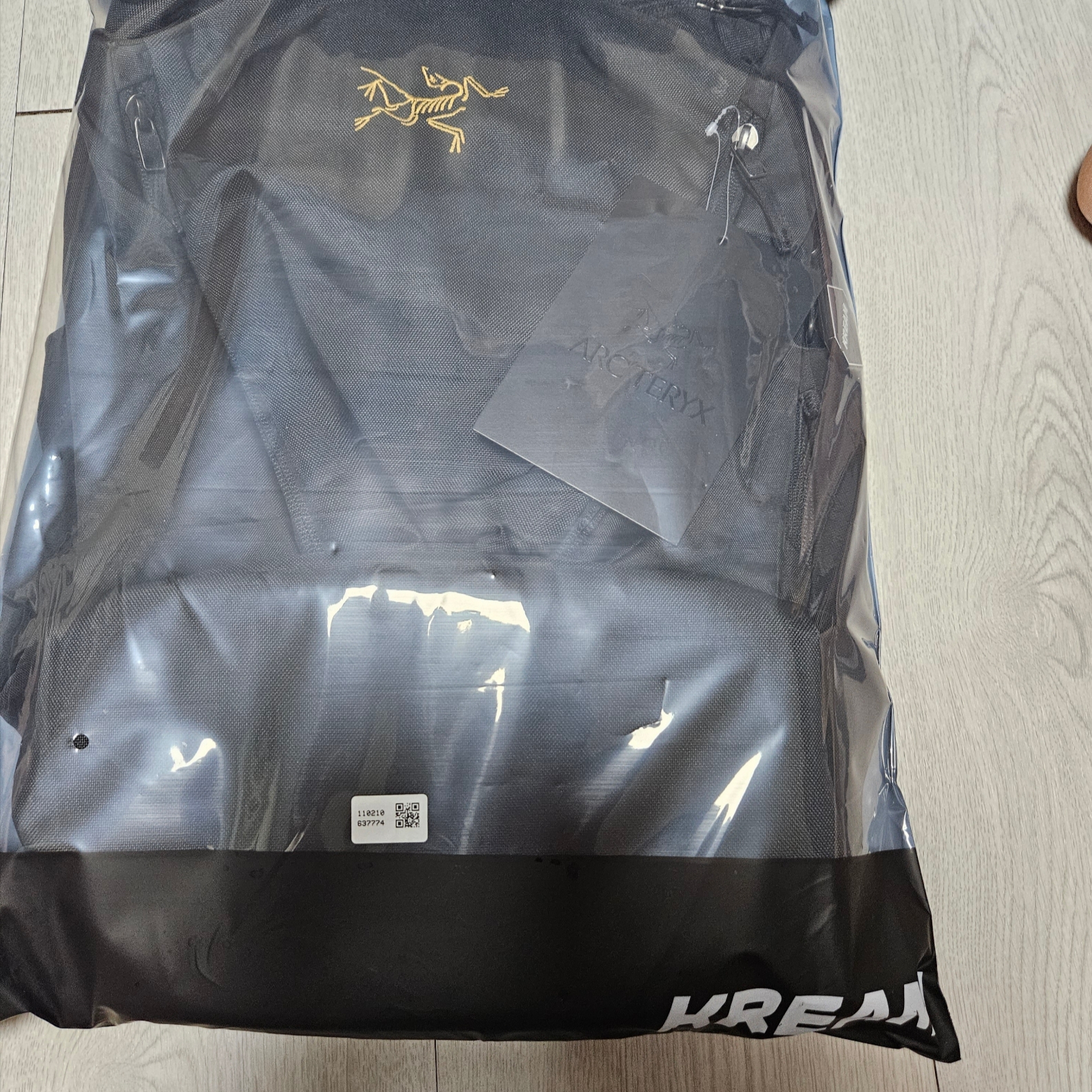 Arc'teryx Mantis 26 Backpack Black 착용 스타일 - 1