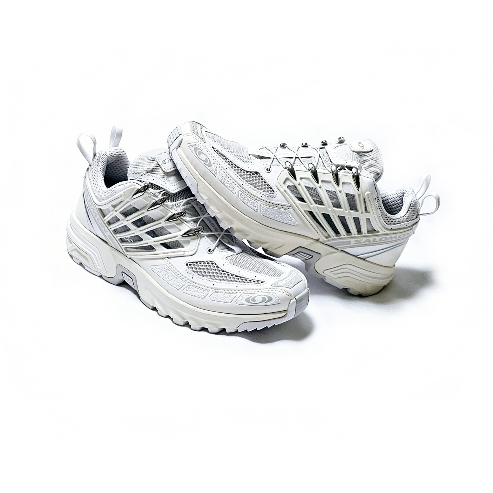 Salomon ACS Pro White Vanilla Ice 착용 스타일 - 2